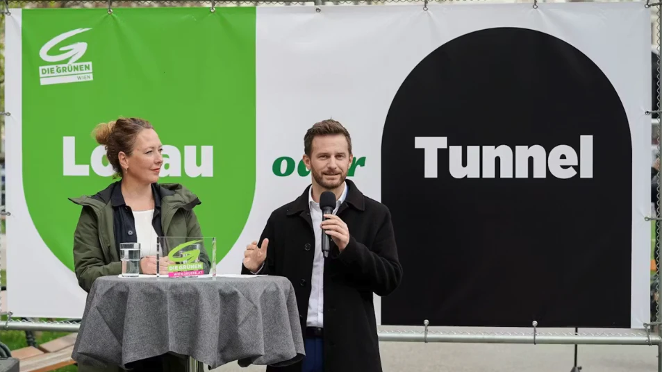Die Grünen – im Bild Parteichefs Judith Pühringer und Peter Kraus - wollen Antworten zum Lobautunnel-Projekt.