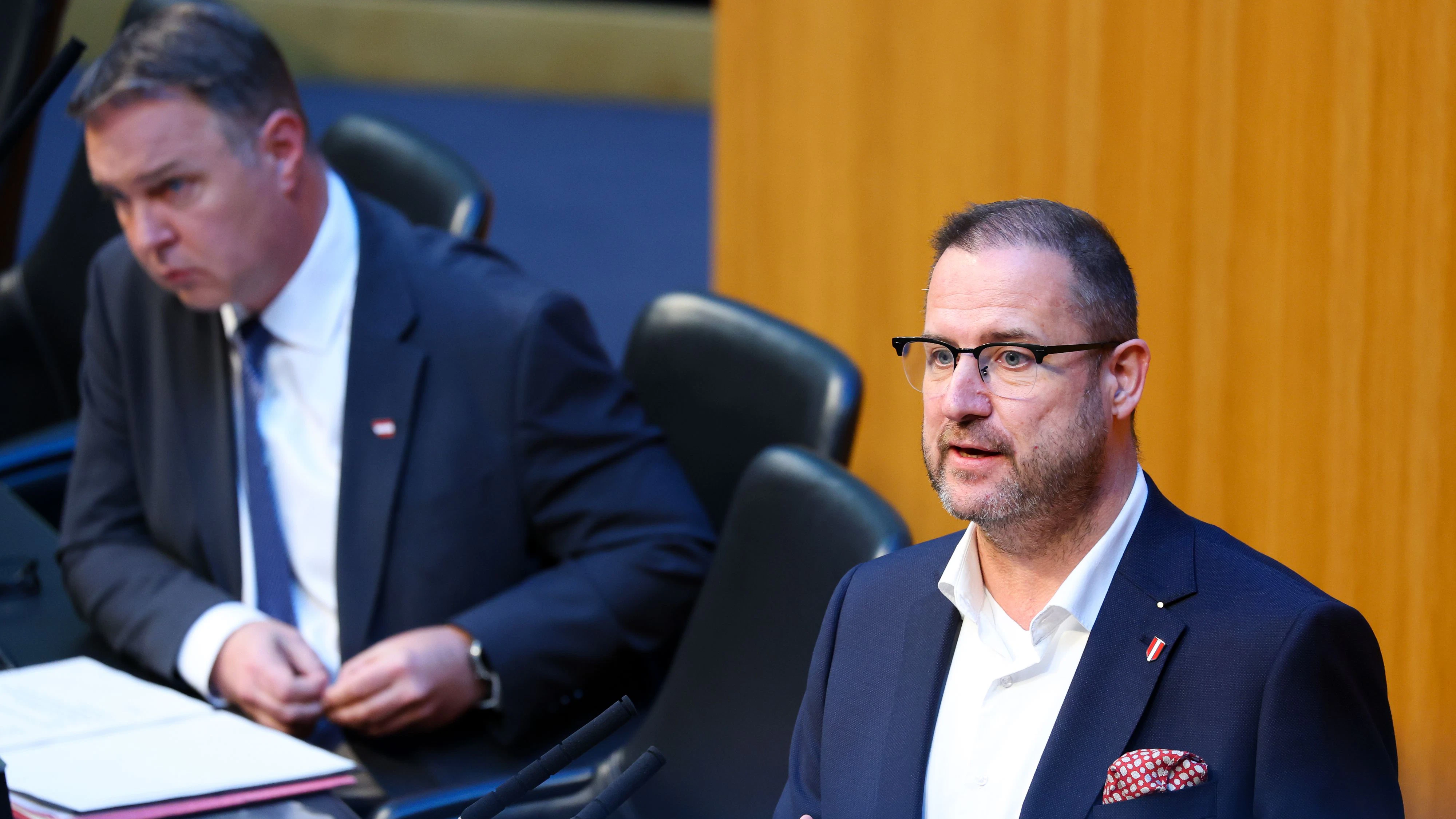 Heute.at - Blamage, Tragödie – Brutaler ORF-Streit im Parlament