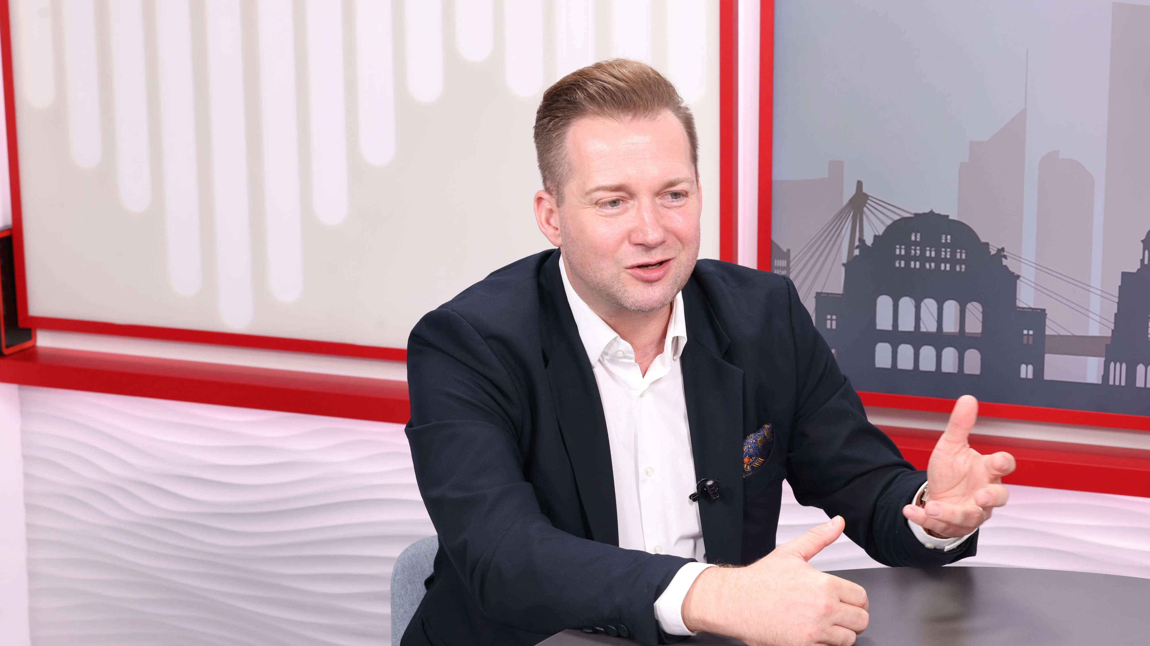 "Die geplante Paketsteuer könnte aber in der aktuellen Ausgestaltung das Gegenteil bewirken", so der Handelsverband-Geschäftsführer.