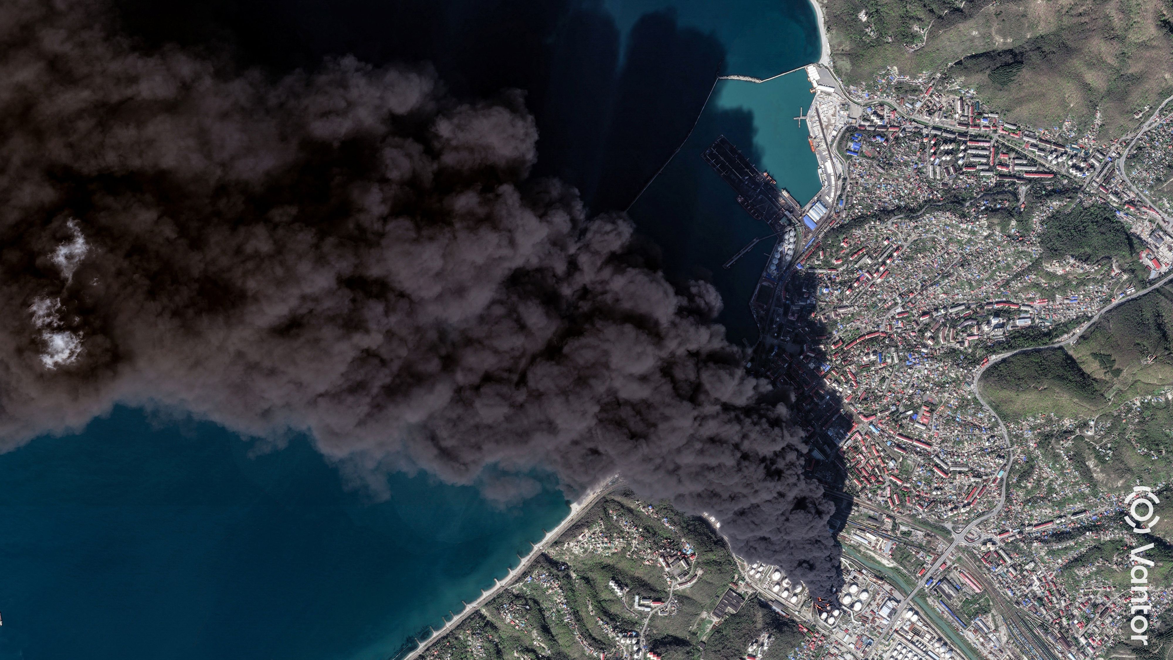 Heute.at - Gift-Regen nach Drohnenangriff auf russische Raffinerie