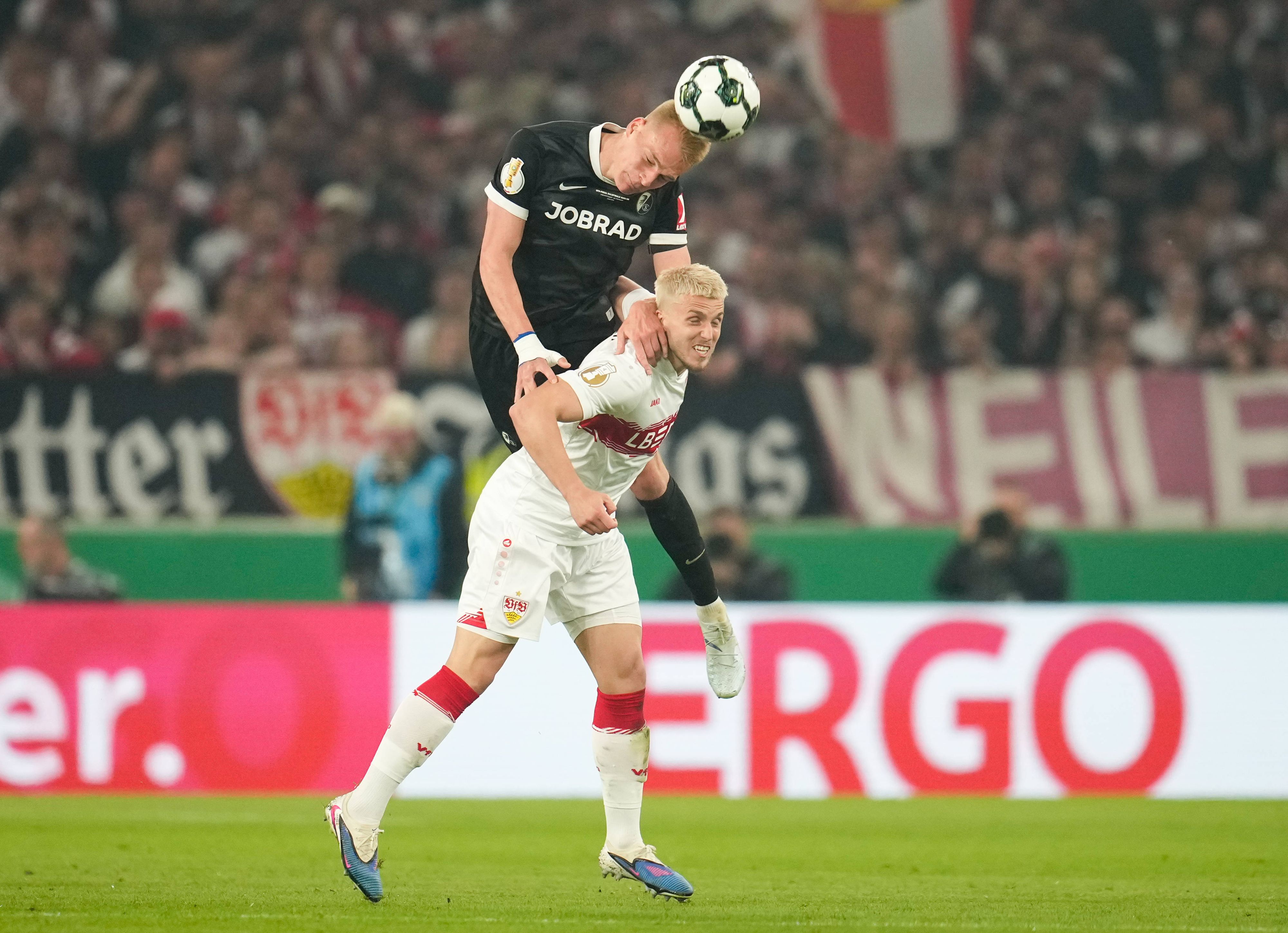 ÖFB-Ass Philipp Lienhart im DFB-Pokal-Halbfinale gegen Stuttgart. 
