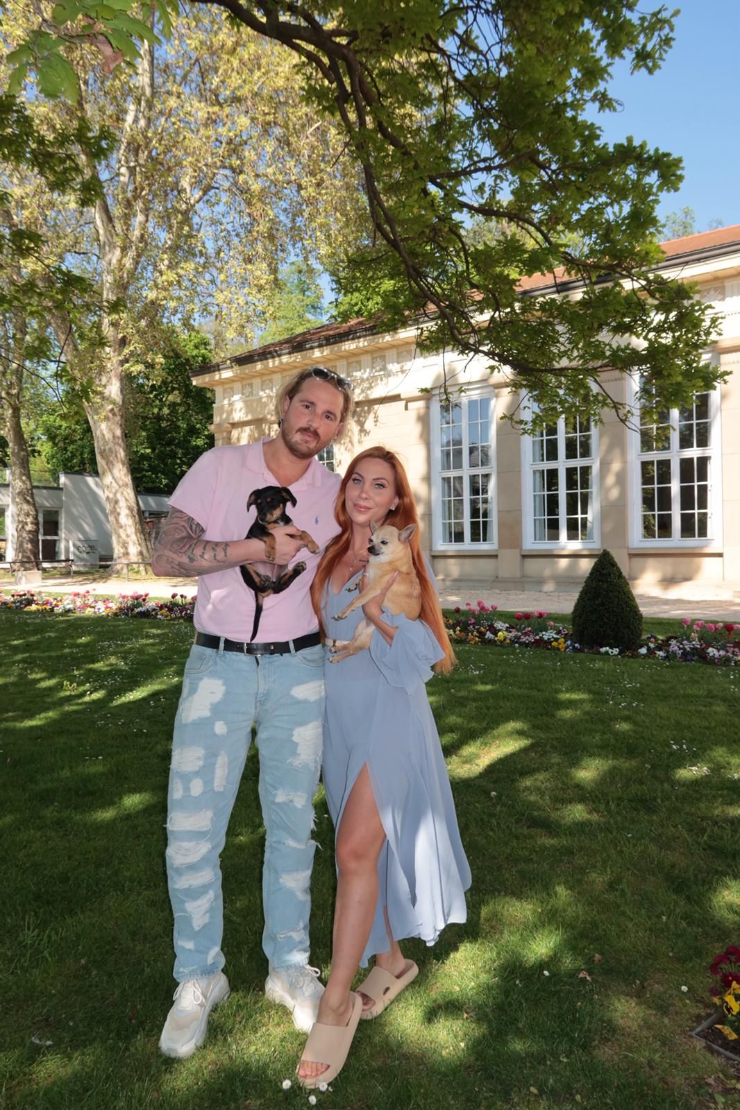 Tara Tabitha und Dennis Lodi mit ihren 