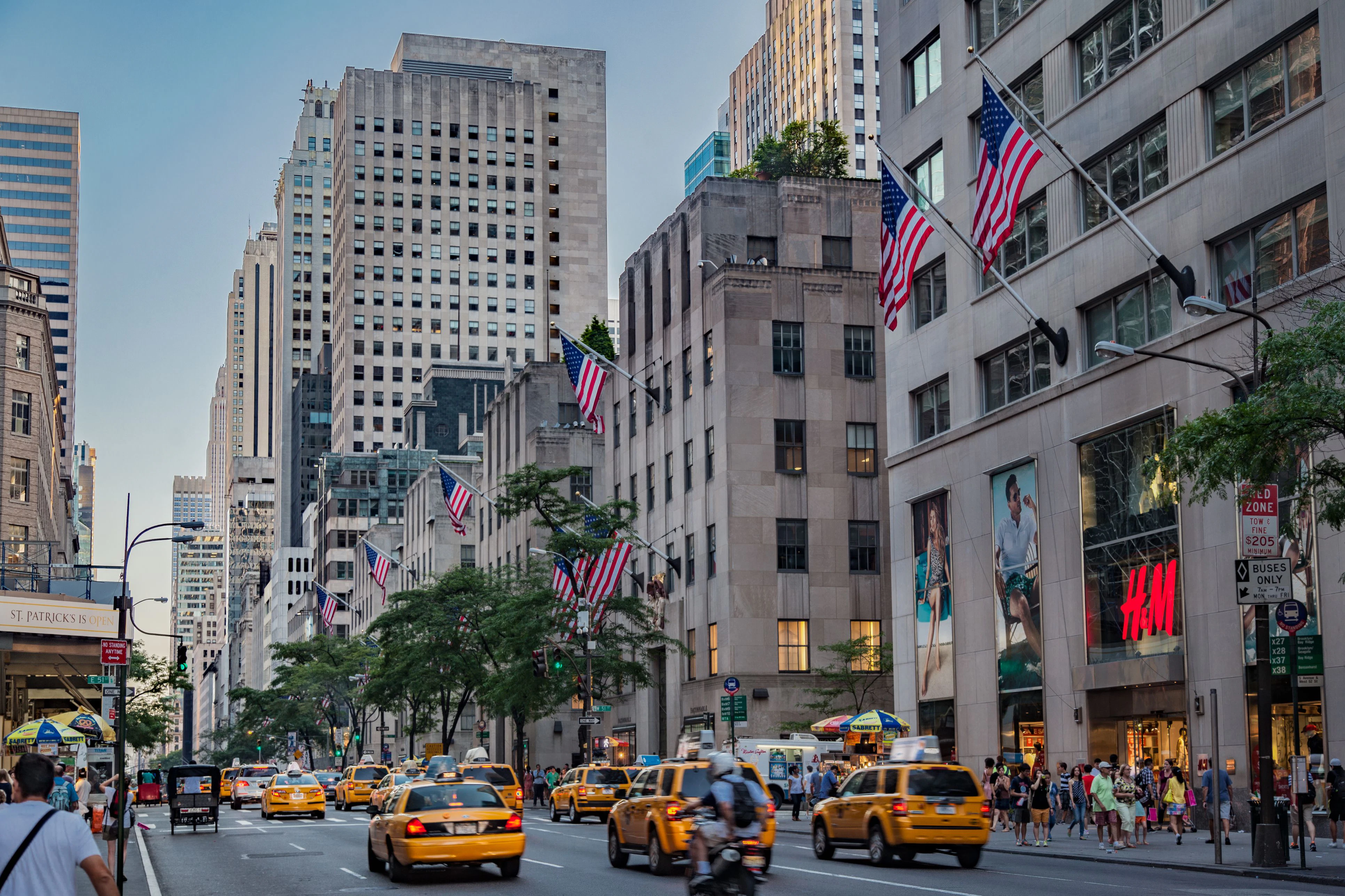Fifth Avenue in New York City: Hier hat die Kanzlei von Newman ihren Hauptsitz