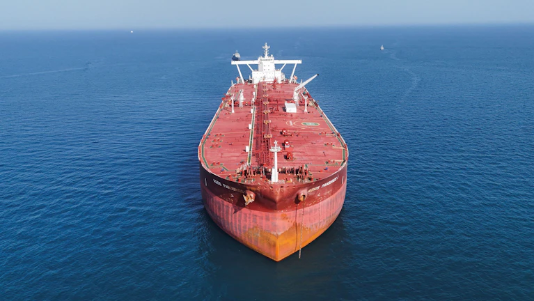 Acht Wochen Irankrieg! In den vergangenen Tagen erreichten die letzten Schiffe mit Öl und Gas, die vor dem Ausbruch abgelegt hatten, ihre Zielhäfen. Ab jetzt lebt die Welt von Reserven. Das wird schnell Folgen haben. Im Alltag, an den Tankstellen, beim Fliegen.