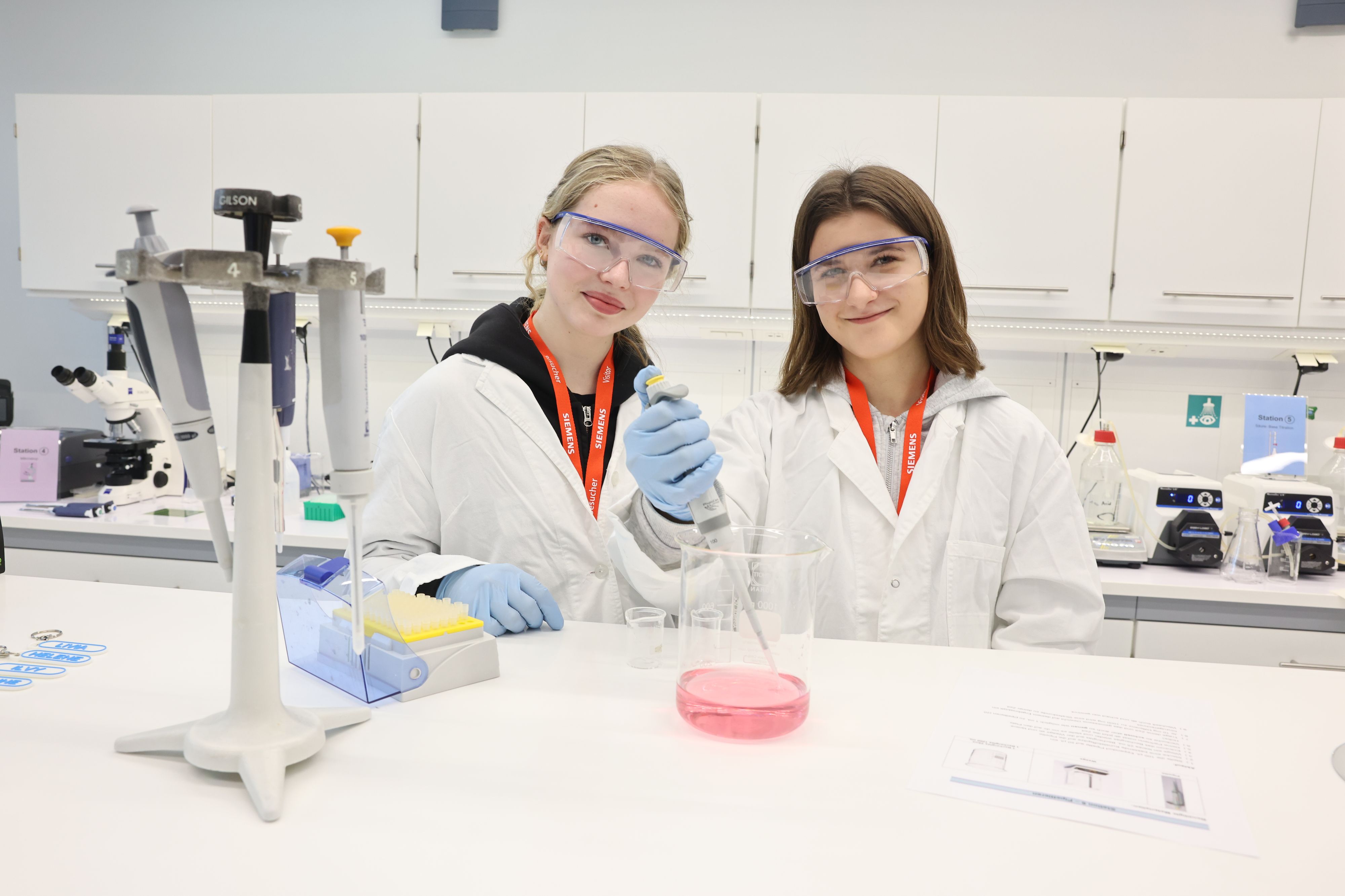 Beim Töchtertag können Mädchen einen Schnuppertag in einem Wiener Unternehmen verbringen.