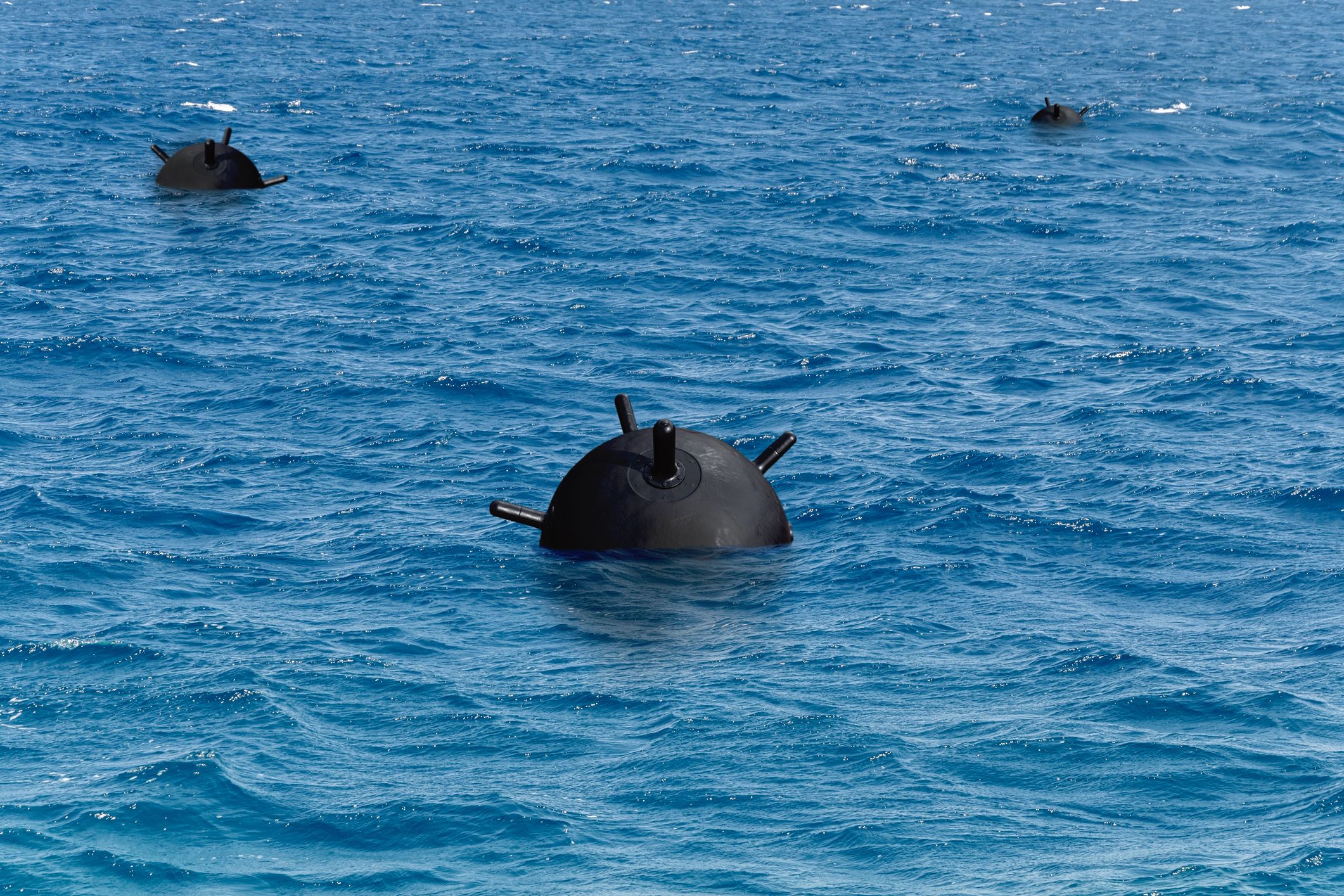 Die Vorstellung, dass alle Seeminen gut erkennbar an der Oberfläche treiben, ist längst überholt (Symbolbild)