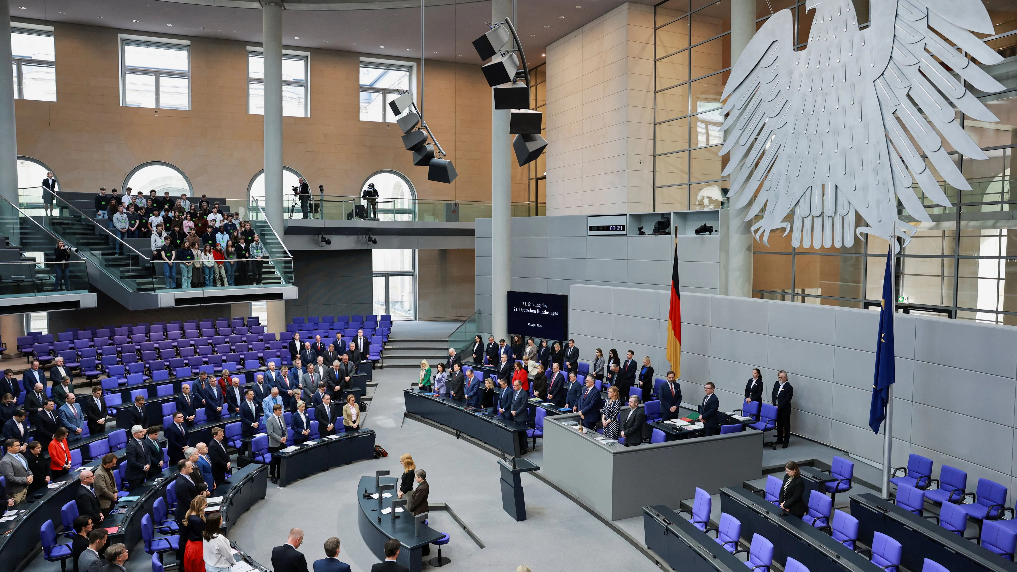 Auch mehrere SPD-Abgeordnete sind von dem Cyber-Angriff betroffen. (Symbolbild)