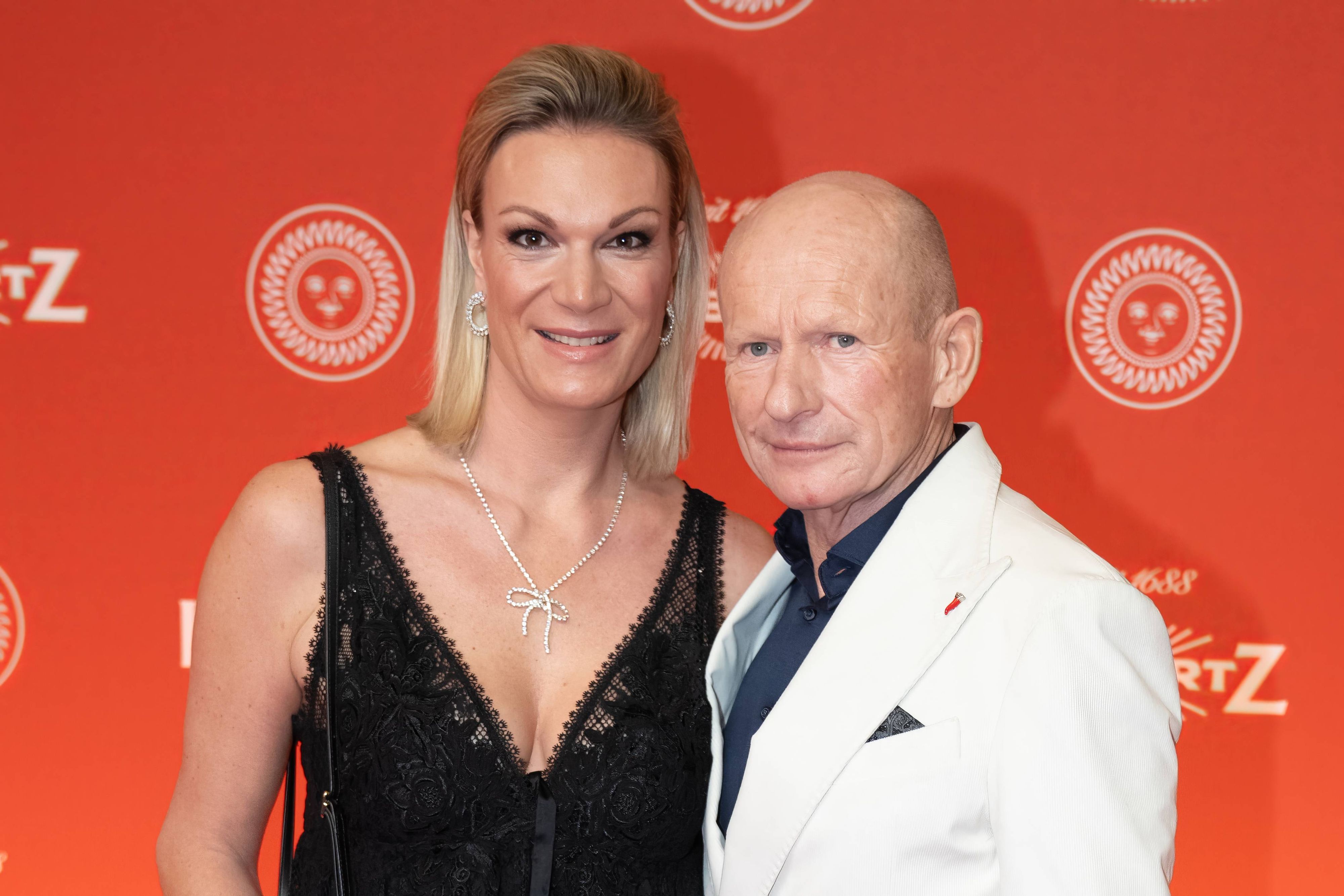 Maria Höfl-Riesch und Johann Schrempf sprechen öffentlich über ihre Liebe.