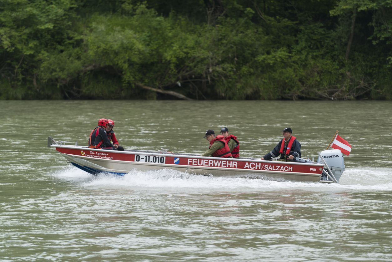 Der Einsatz läuft noch. (Symbolbild)