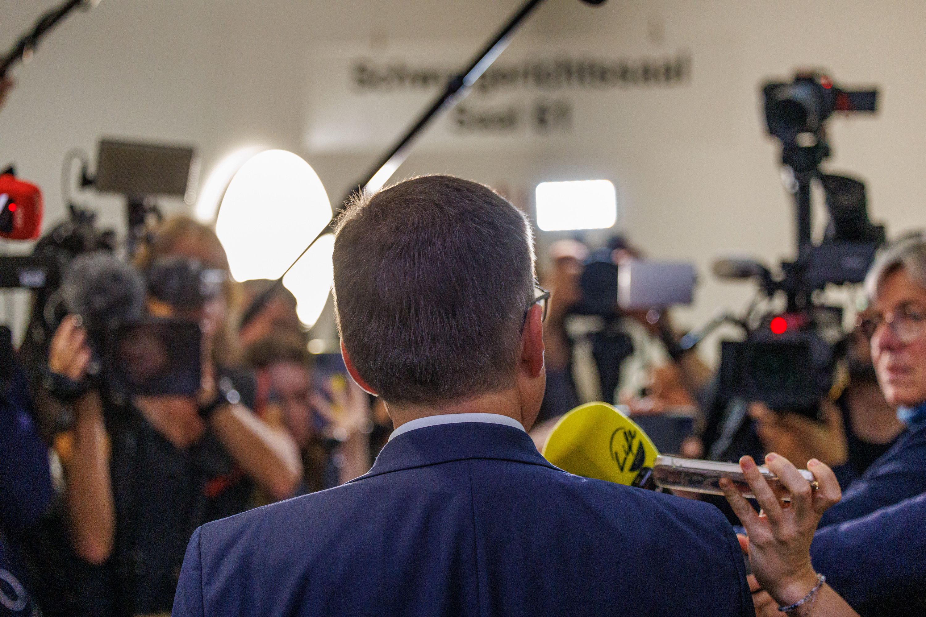 VP-Klubchef August Wöginger steht heute voraussichtlich zum letzten mal vor der Urteilsverkündung am 4. Mai in Linz vor Gericht.