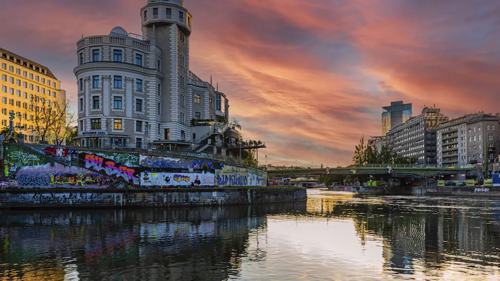 Heute.at - Kaltfront steuert jetzt direkt auf Österreich zu