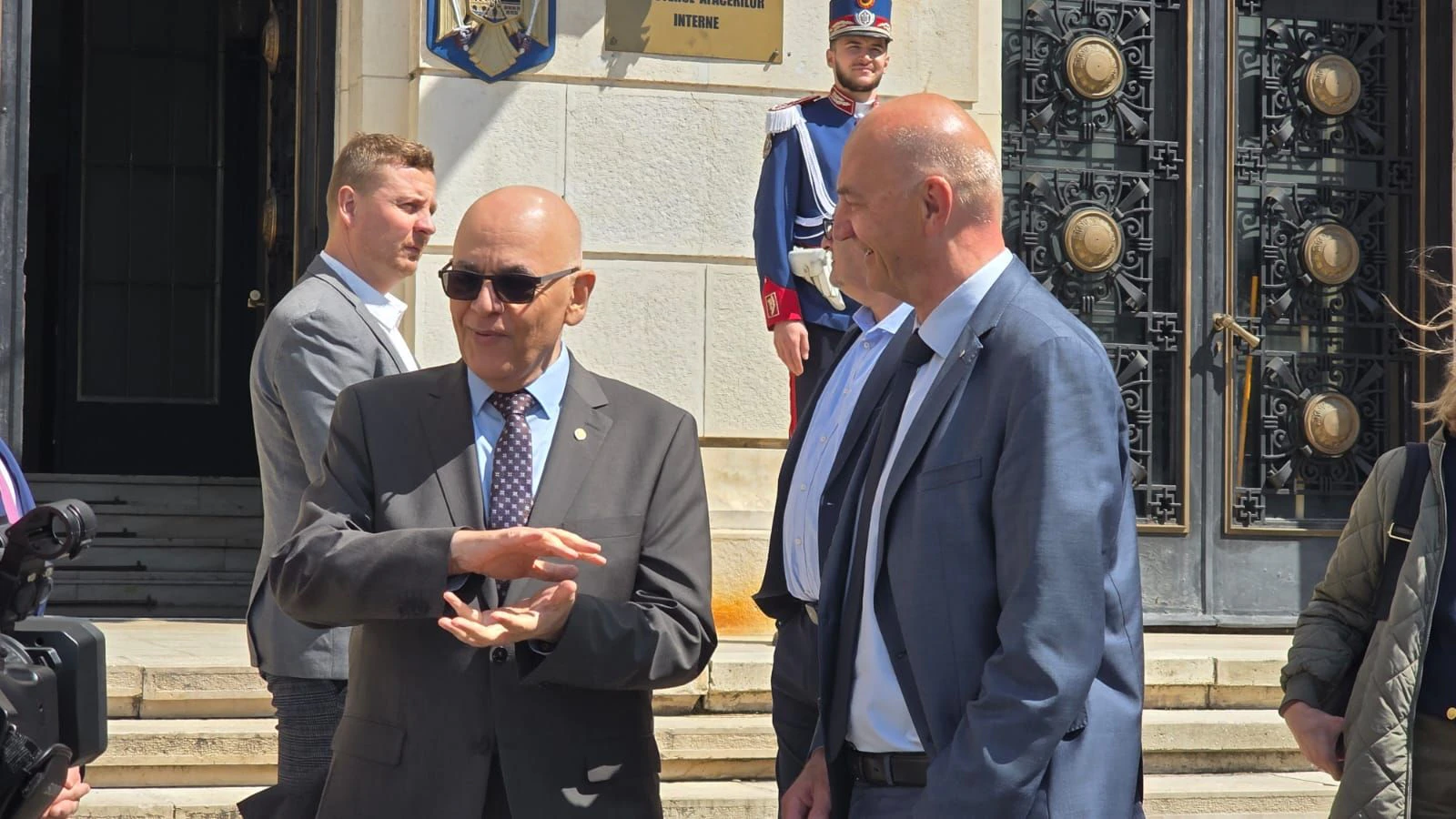 Verstanden sich sehr gut: der rumänische Staatssekretär Raed Arafat und OÖ-Integrationslandesrat Christian Dörfel (ÖVP).