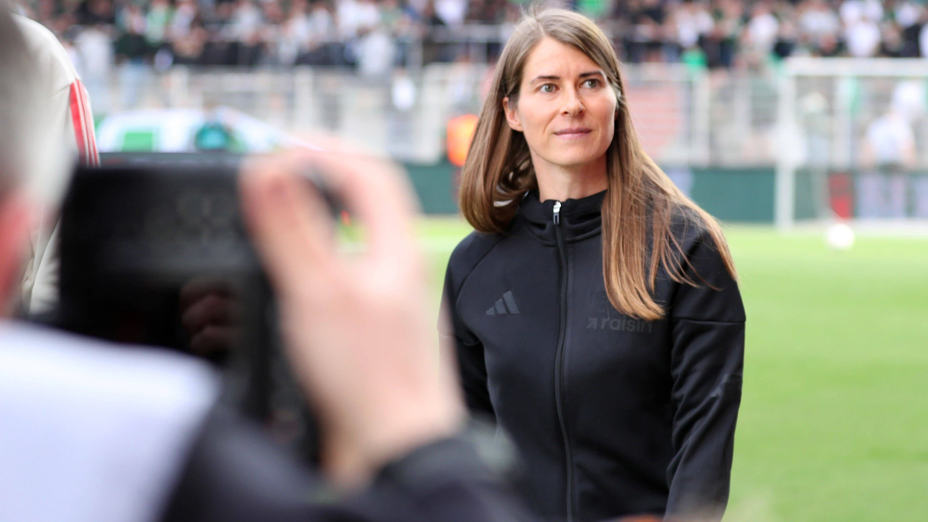 Heute.at - RB-Post über Trainerin sorgt für Sexismus-Aufregung