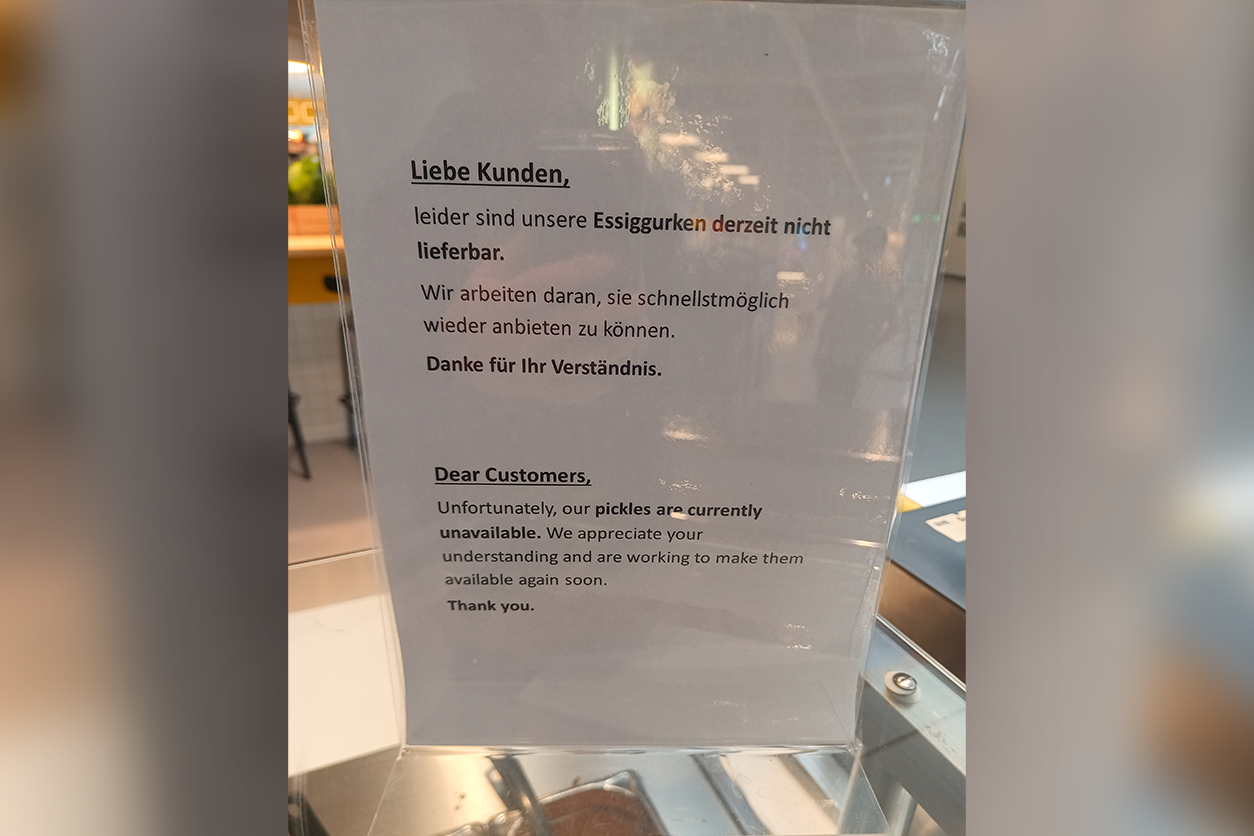 Mit einem Schild auf der Theke wurden die Bistrot-Besucher informiert.