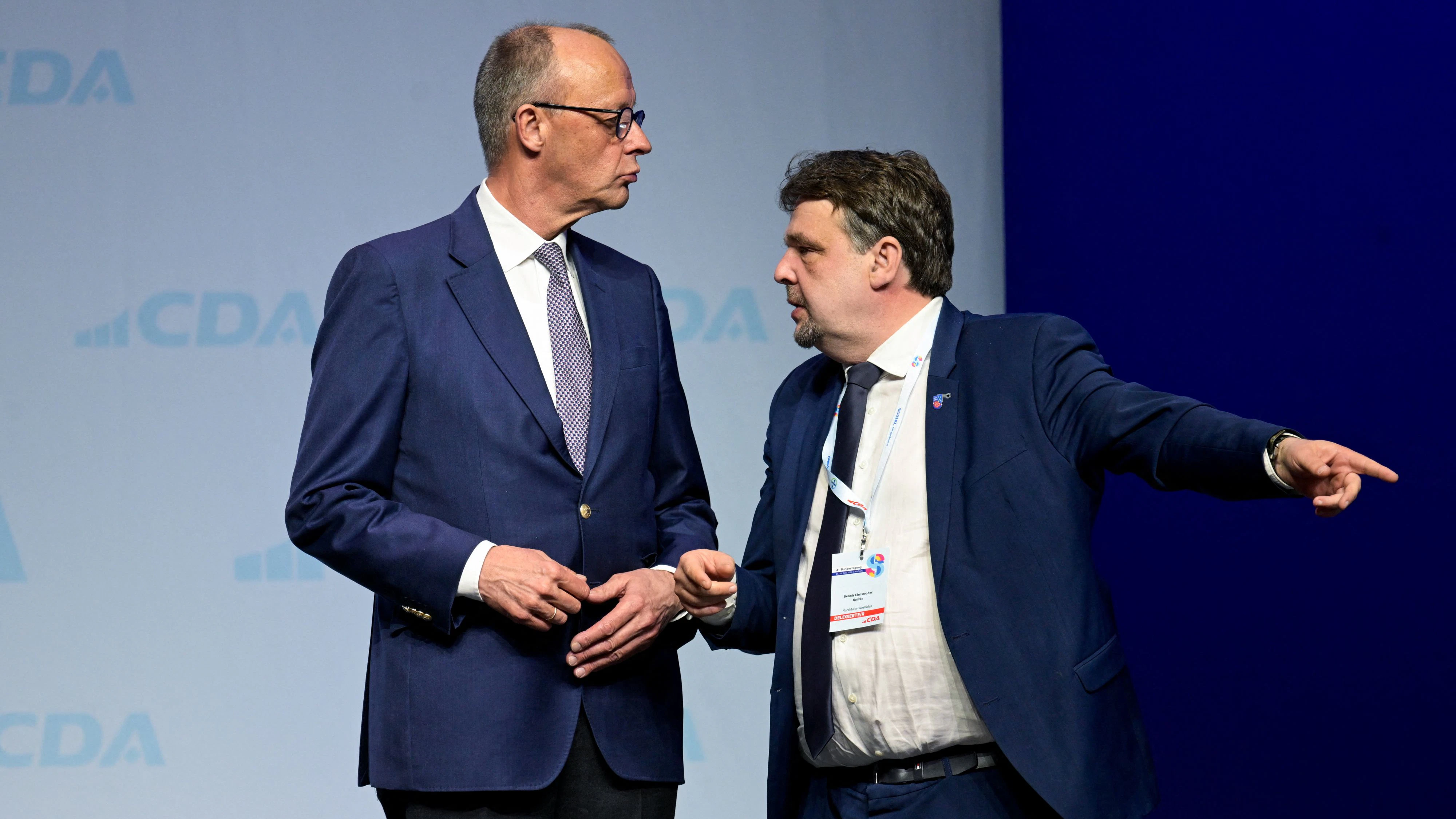 Normalerweise wird der "liebe Friedrich" auf Parteiveranstaltungen geduzt - nicht so beim Arbeitnehmerflügel der CDU.