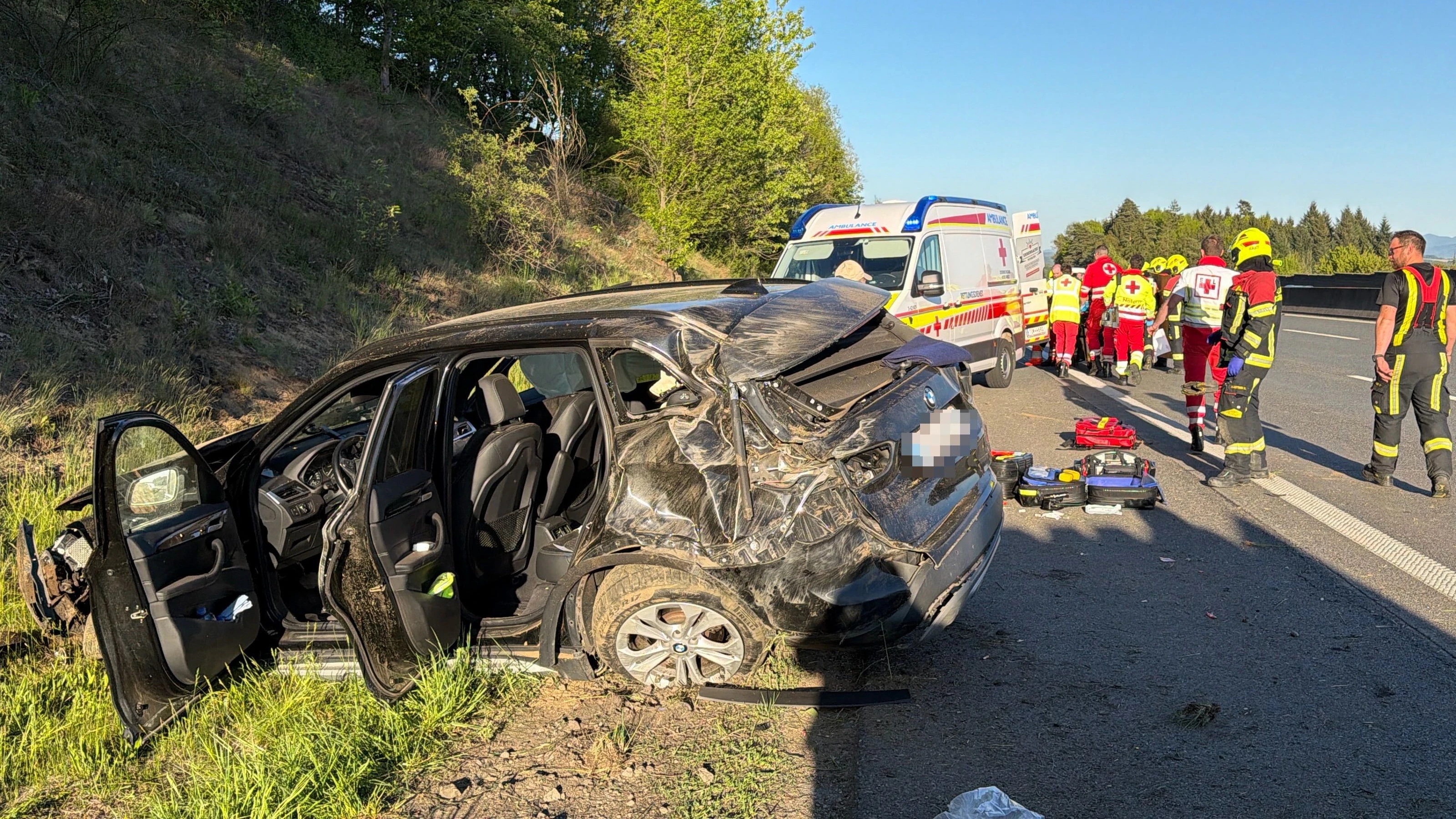 Schwerer Verkehrsunfall auf der A1