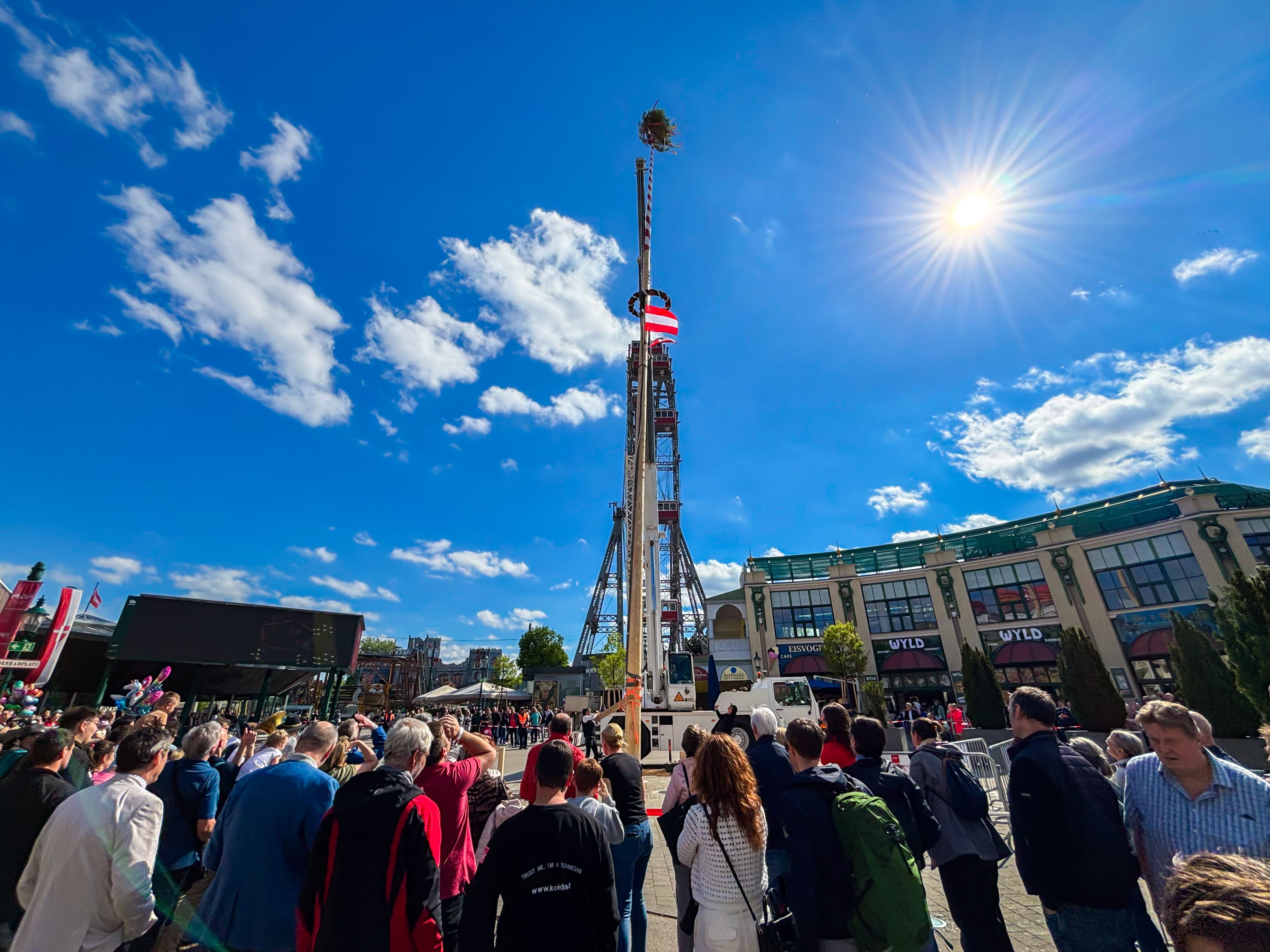 Am 30. April wird im Wiener Prater wieder der Maibaum aufgestellt. (Archivfoto)