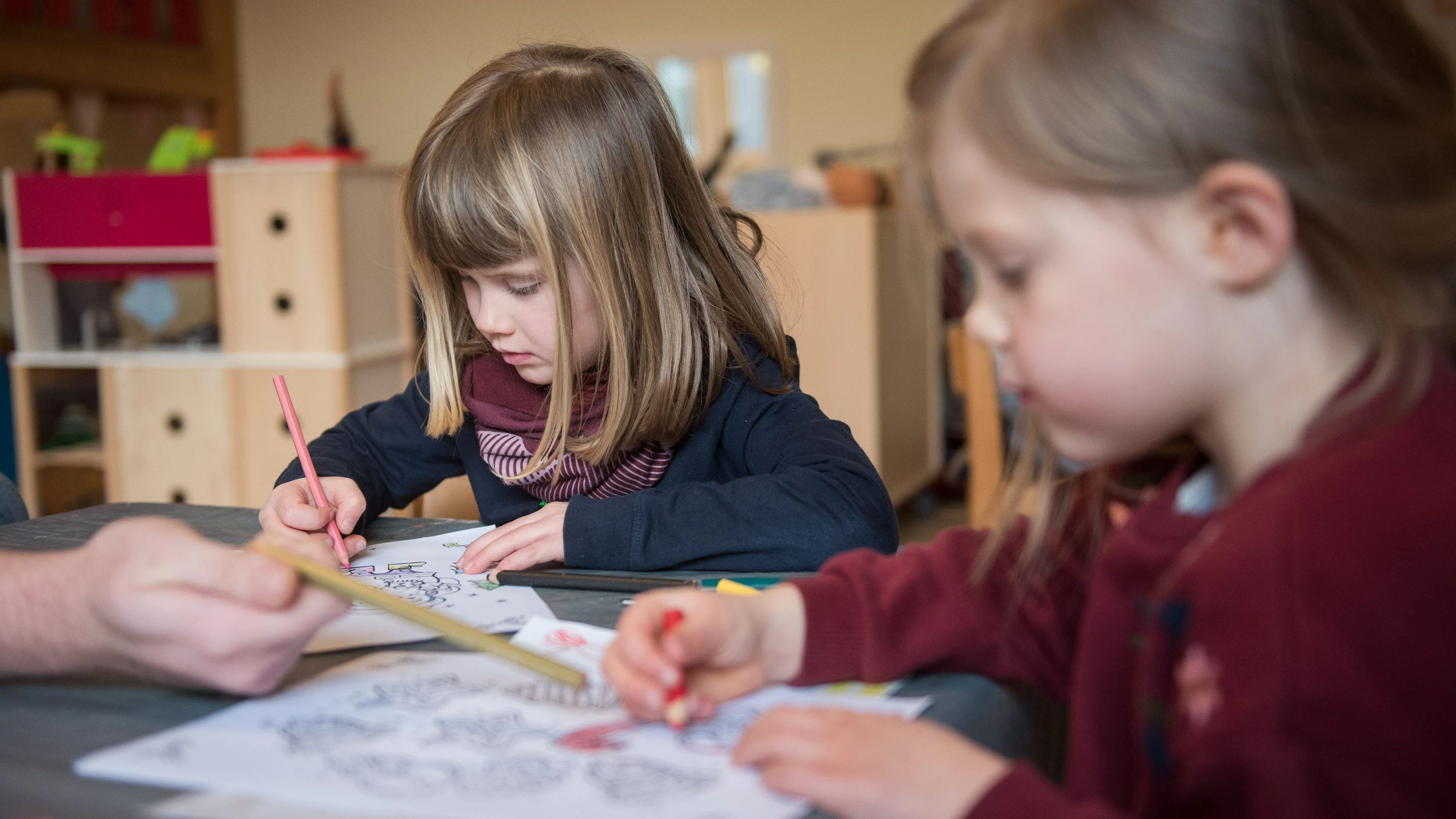 Heute.at - Stift halten, Schere benutzen – Lehrer schlagen Alarm