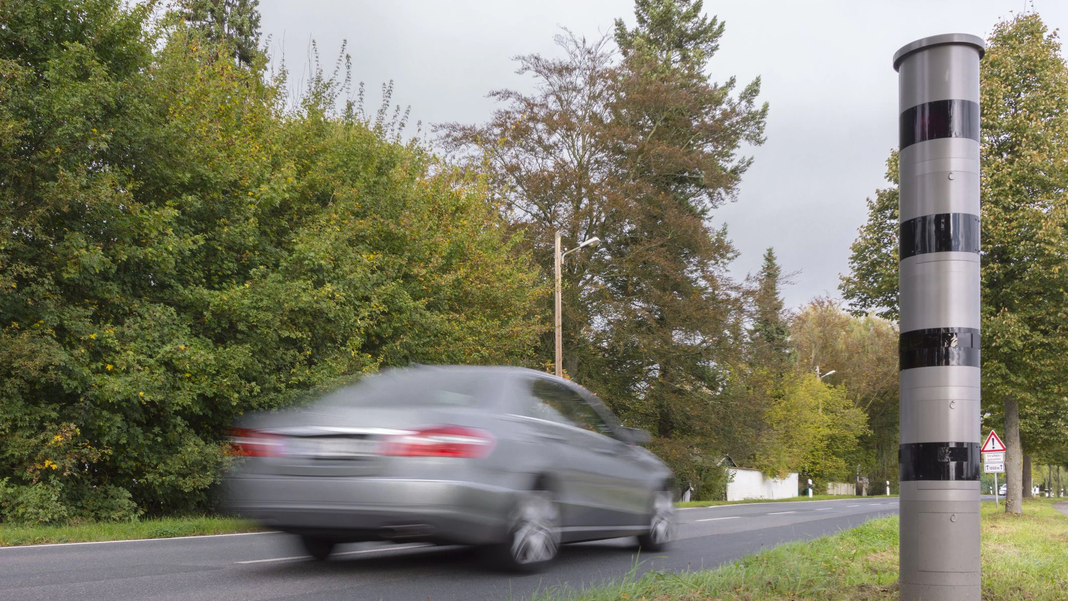 Die 25-Jährige muss vier Jahre in Haft. (Symbolbild)