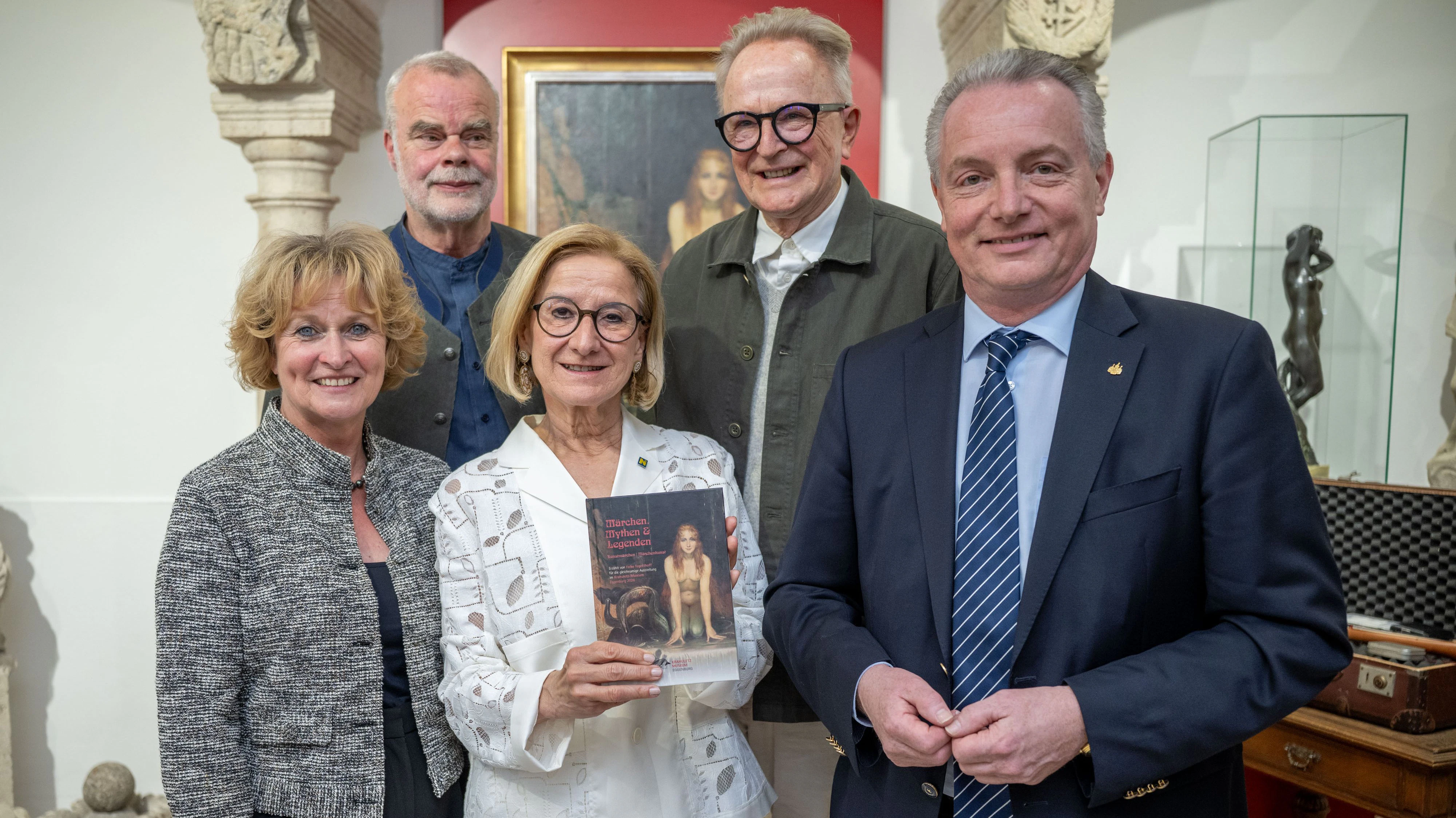 (v.l.n.r.) Bürgermeisterin Margarete Jarmer, Kurator Bernd Ernsting, Erzähler Folke Tegetthoff und Gerhard Dafert, Obmann der Krahuletzgesellschaft.