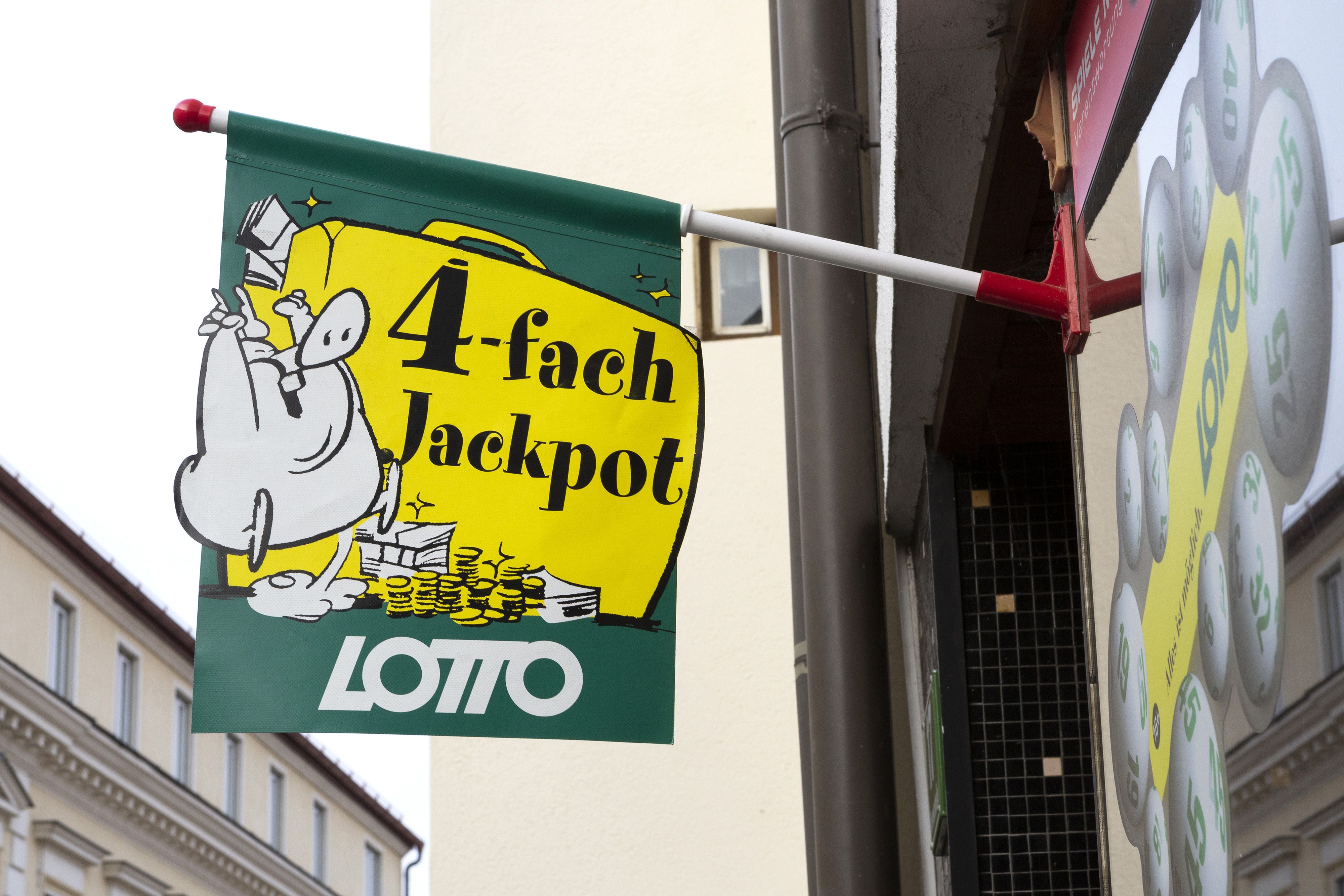 Auf Lotto-Spieler wartet jetzt ein Vierfachjackpot. 