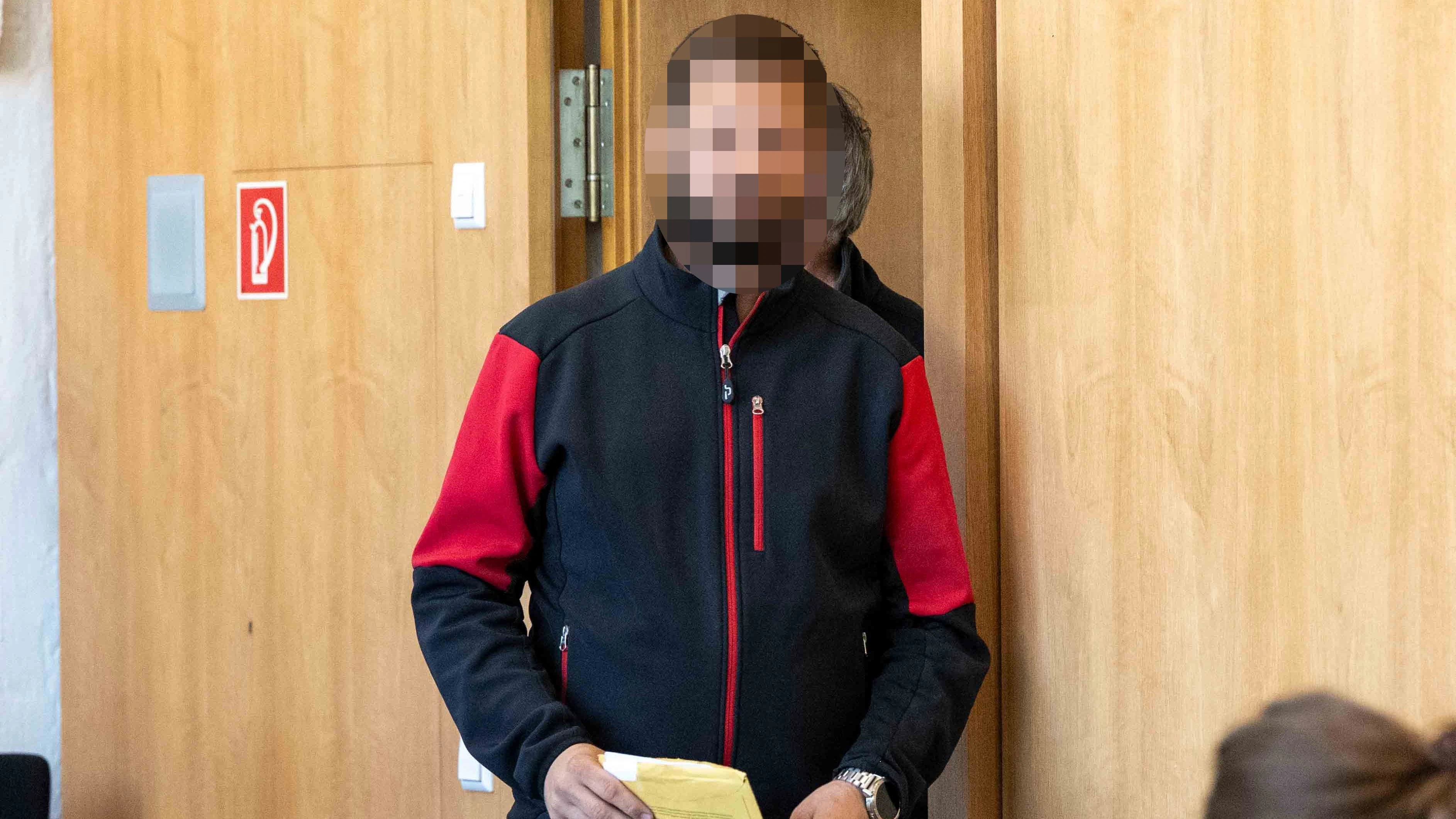 Heute.at - Salzburgerin für 20 Euro versklavt, in Folie gewickelt