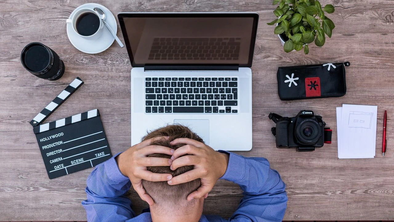 Heute.at - AI Brain Fry: So erschöpft dich KI im Job