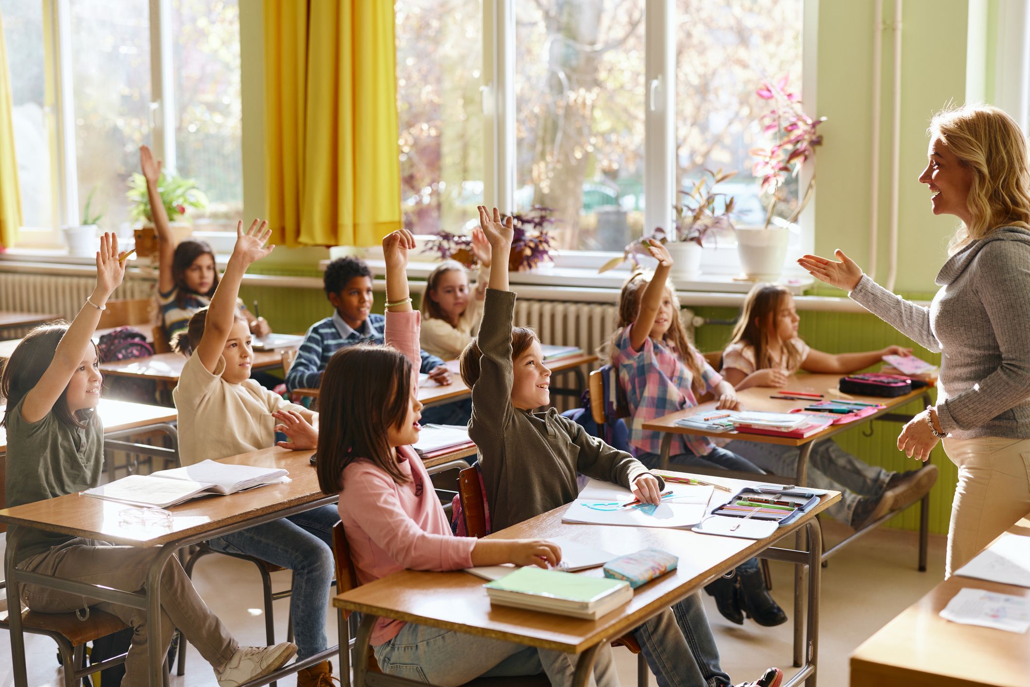 Die meisten Lehrerinnen und Lehrer werden an allgemeinbildenden Pflichtschulen, etwa Volksschulen, gesucht. 