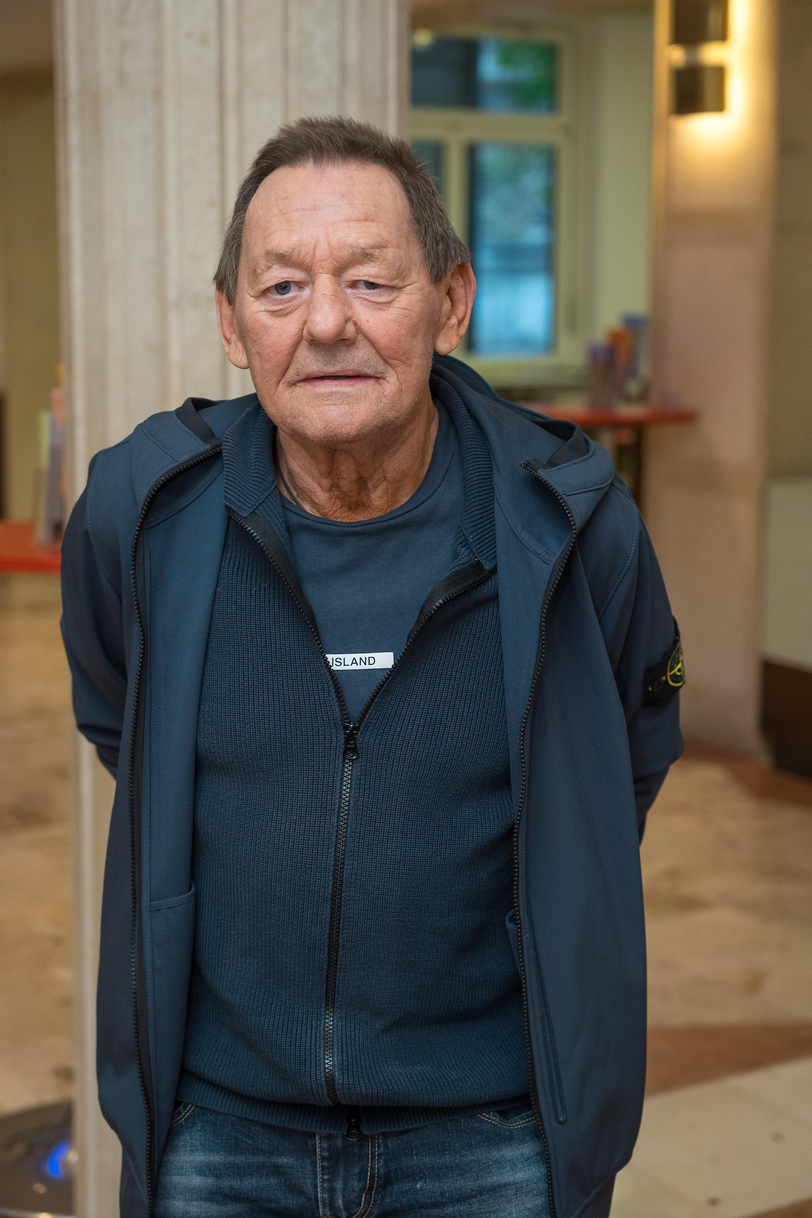 Wolfgang Ambros steht 2026 wieder auf der Bühne