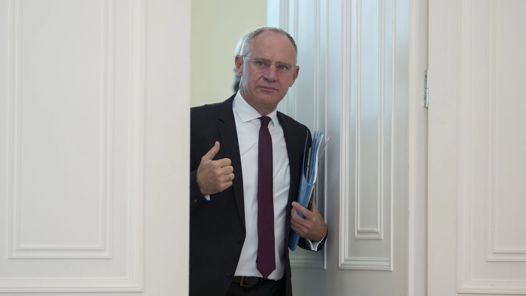 Heute.at - Cyber-Alarm! Hacker nehmen Regierung ins Visier