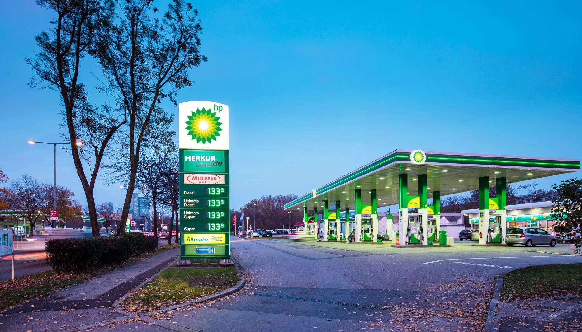 Beim britischen Energieriesen BP sprudelten im ersten Quartal 2026 die Gewinne.