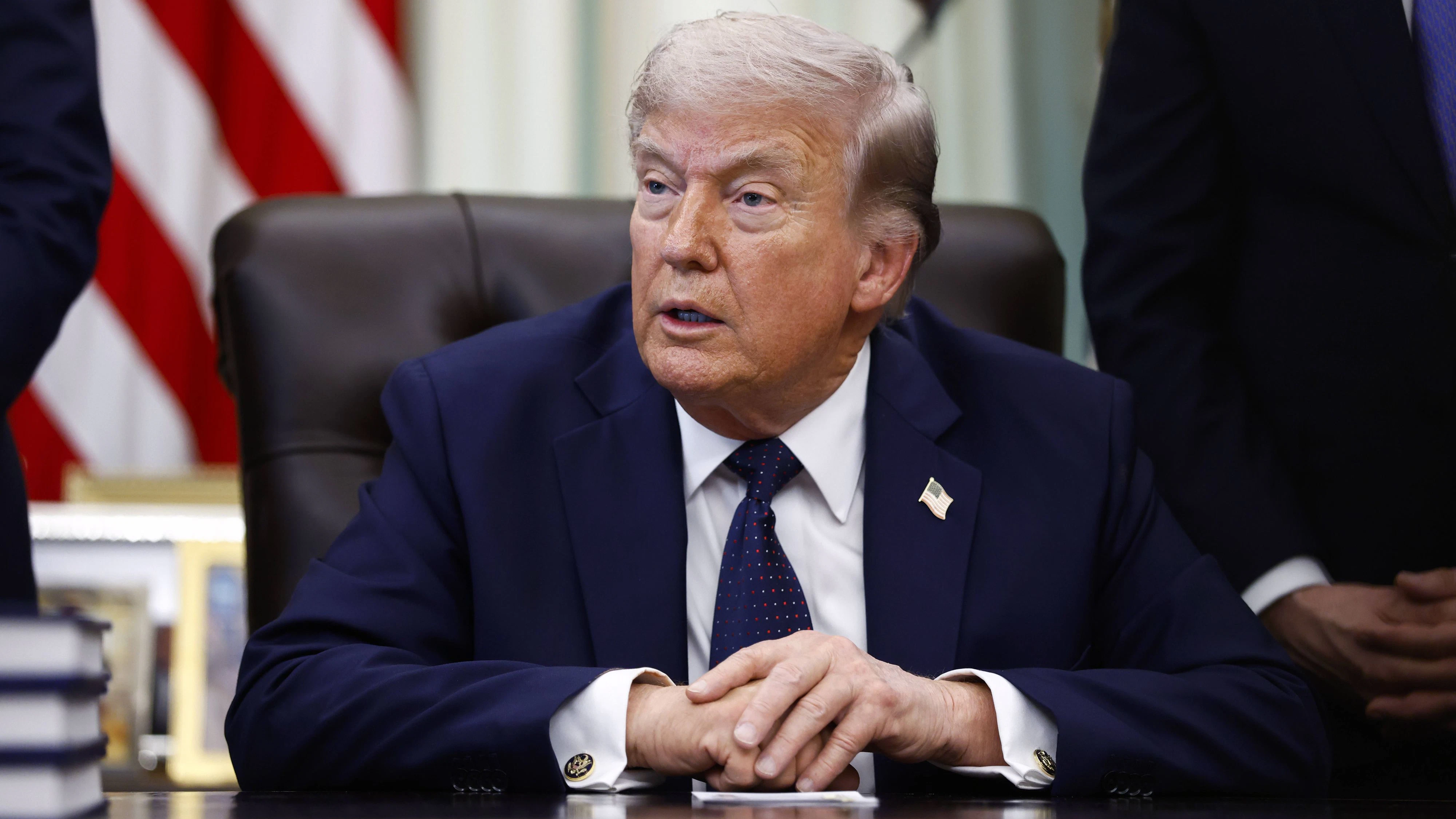 Die Regierung von US-Präsident Donald Trump streicht zwei Windpark-Projekte.