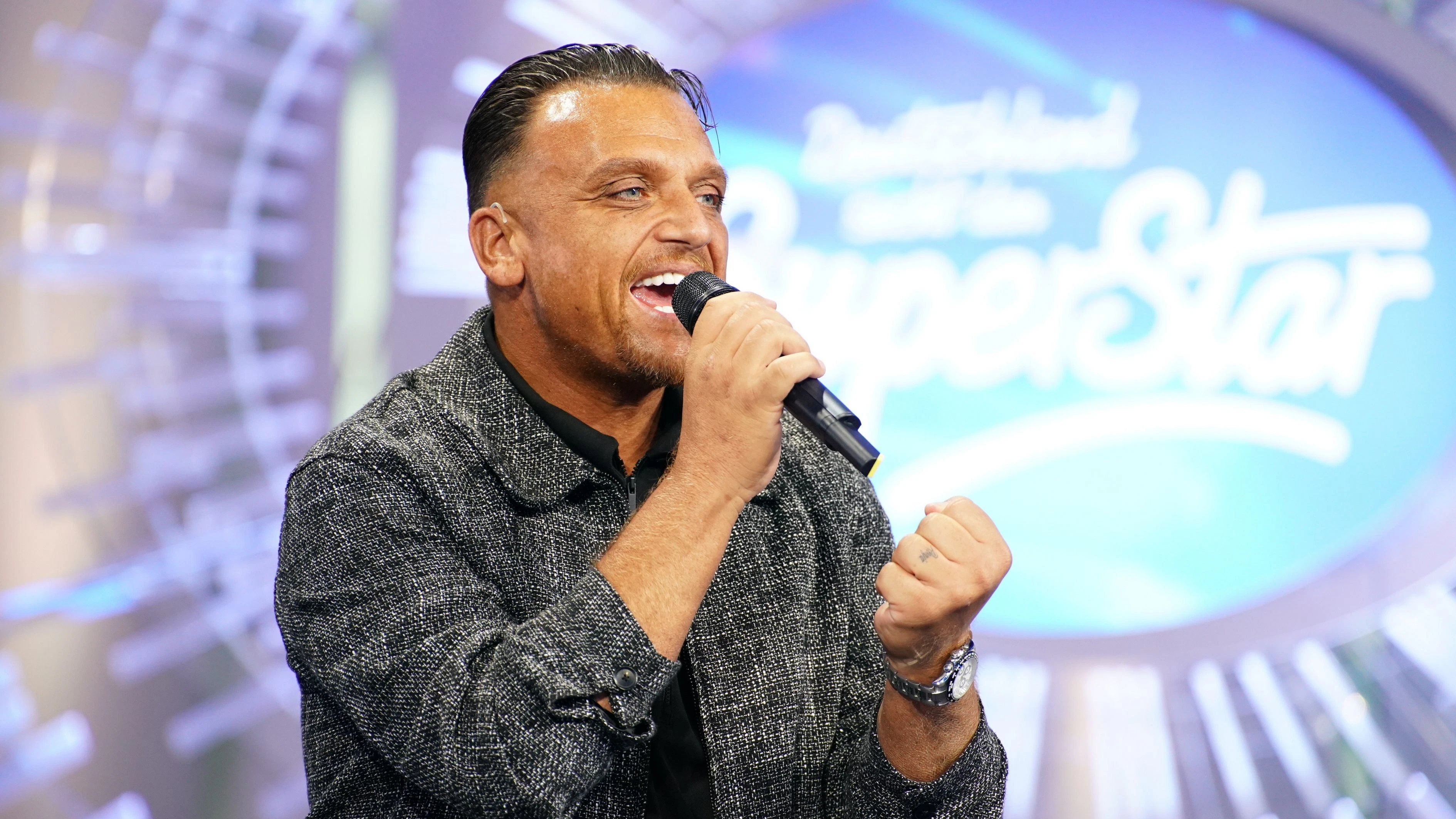 Menowin wird Papa. Zum neunten Mal.