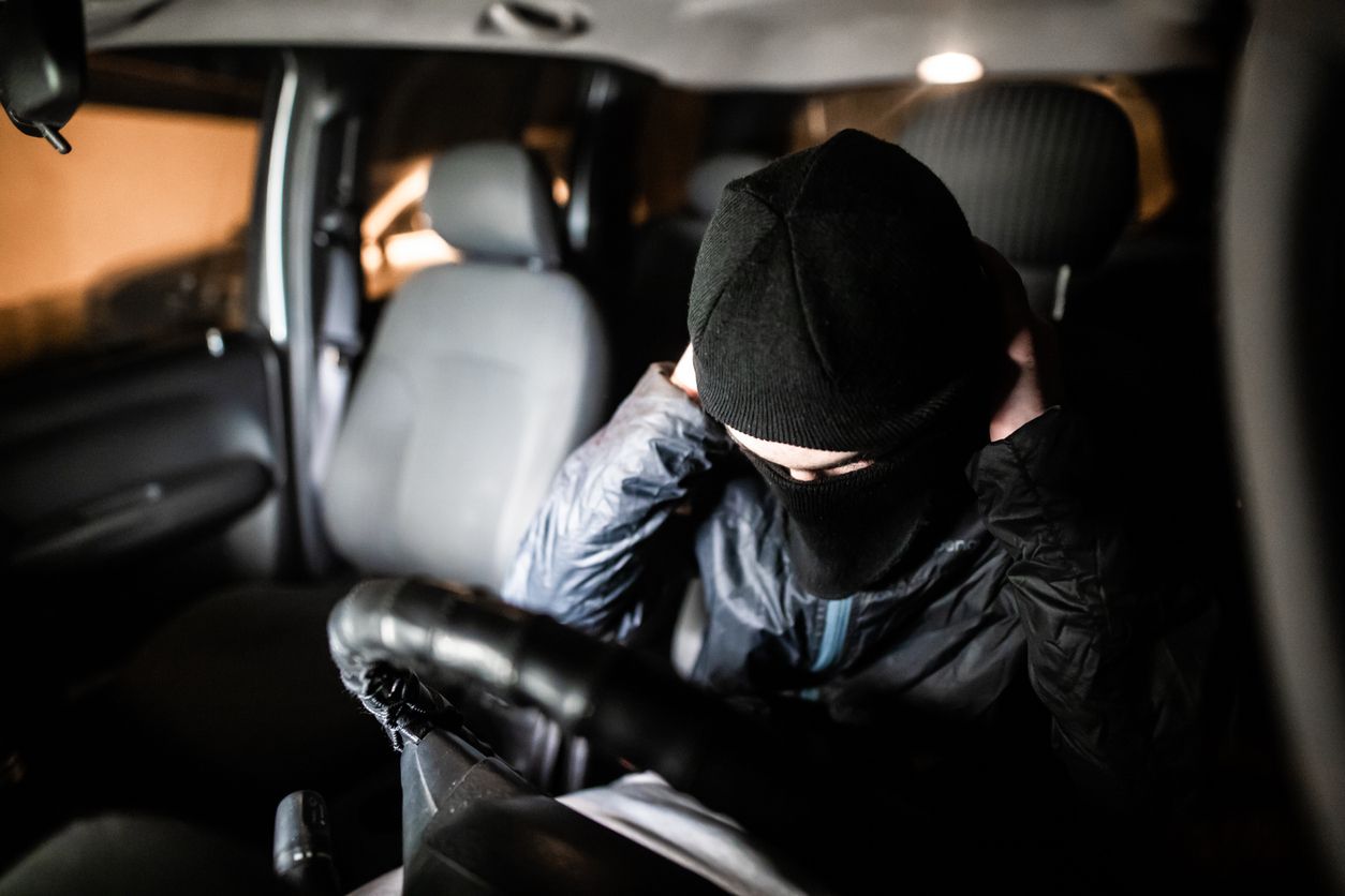 Die Lkw-Diebe sind nach wie vor auf der Flucht.