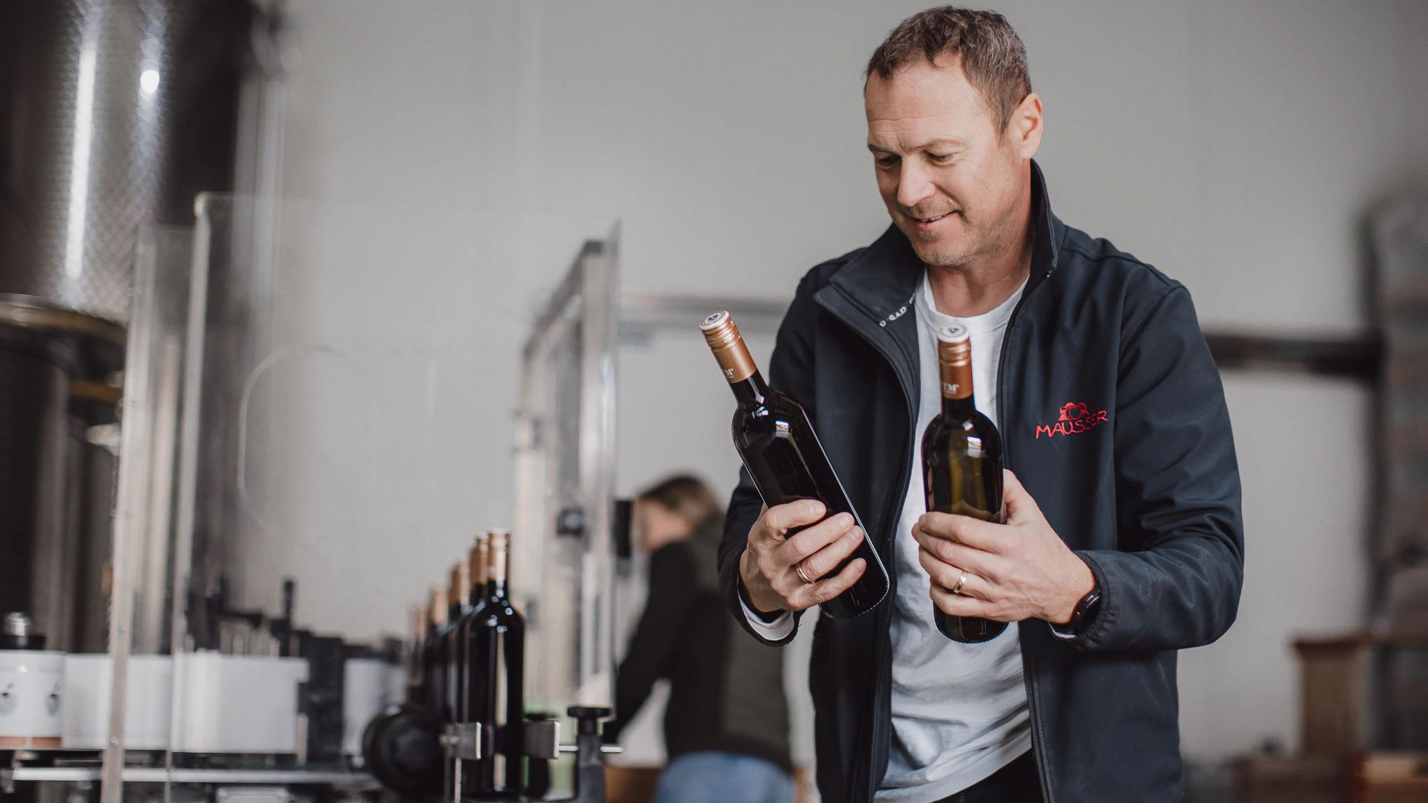 Cider World Awards in Frankfurt: Martin Mausser holt sich mit seinem „Red Love“-Apfelwein den Weltmeistertitel. Das Geheimnis des Geschmacks liegt in der rotfleischig gezüchteten Apfelsorte und begeistert sogar Sterneköche.