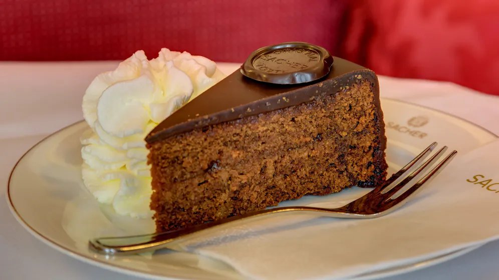 Diskonter vor Traditionshaus – Billig-Torte schlägt Sachers Original im Test
