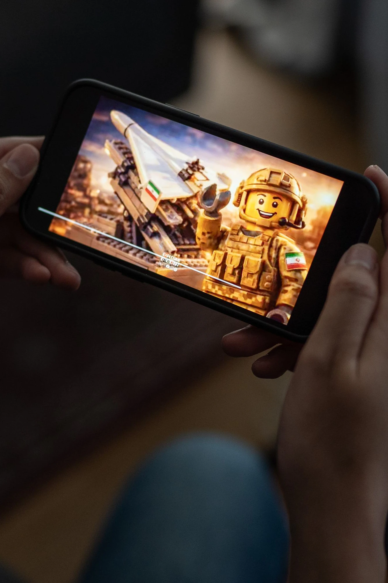 Witzige Storys, fetziger Rap, Figuren im Lego-Style: die iranischen Propagandavideos auf Social Media spielen derzeit alle Stücke