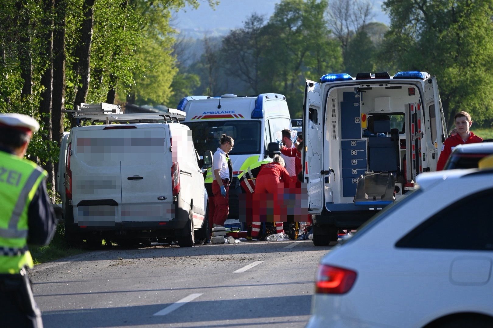 Eine Person kam bei dem Unfall ums Leben. 