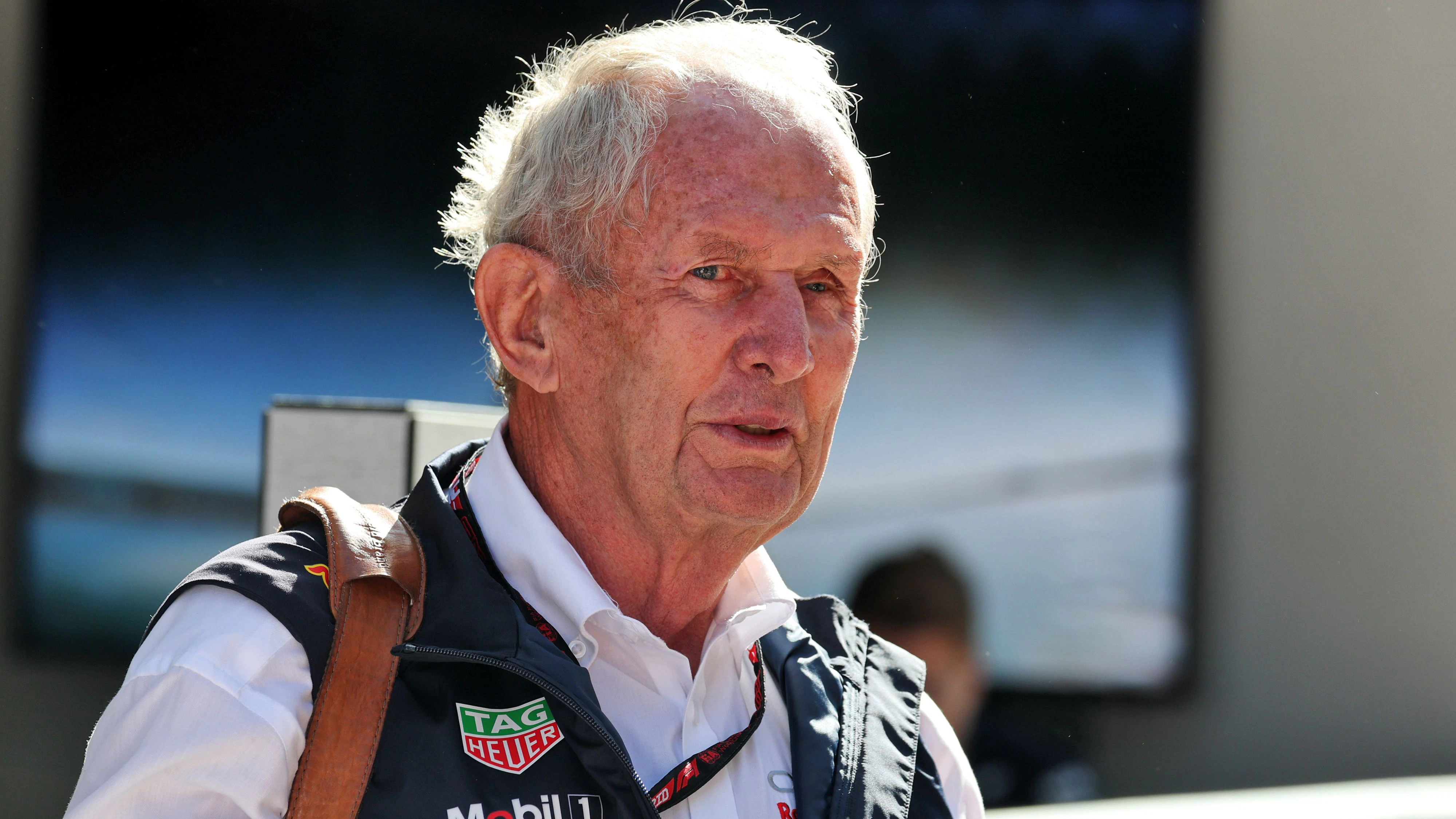 Helmut Marko: "Wie Fußball mit eckigem Ball."