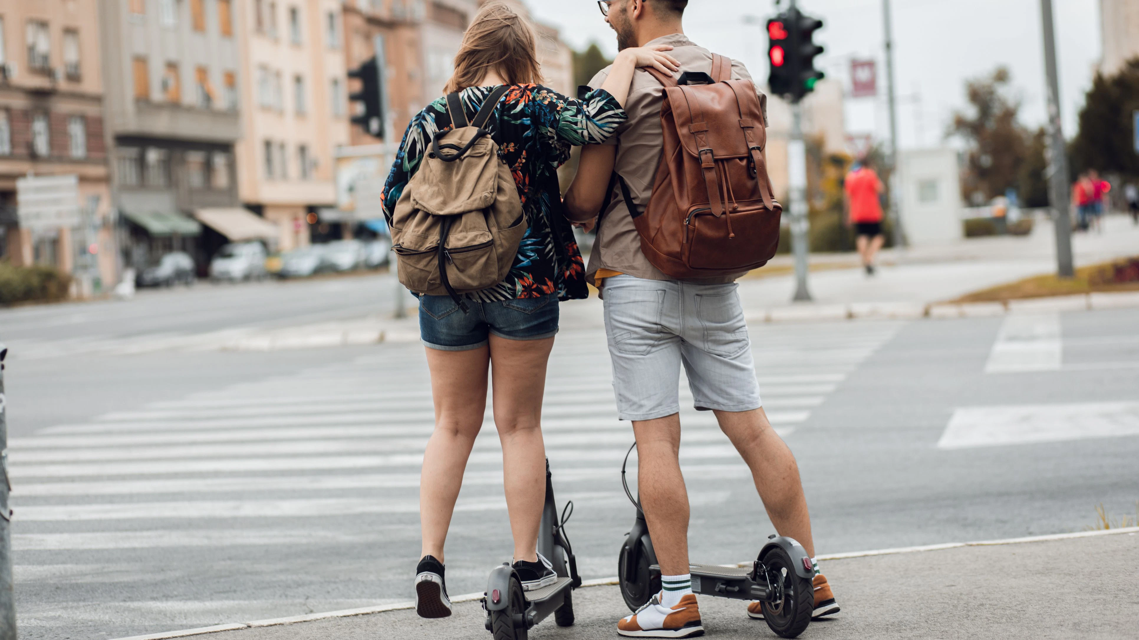 Heute.at - Fahrer fassungslos – Tausende Scooter ab sofort illegal