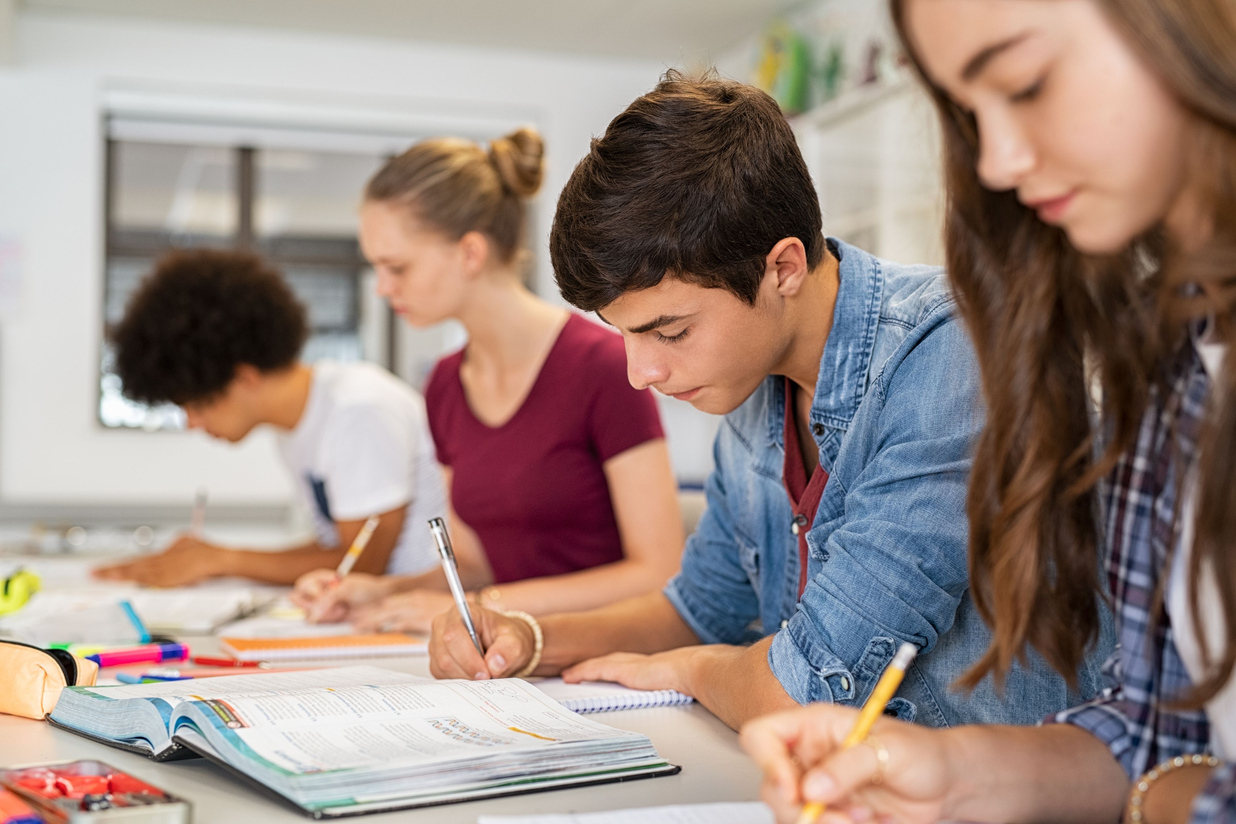 Trotz Schummeln blieben die Noten der Schüler bestehen.