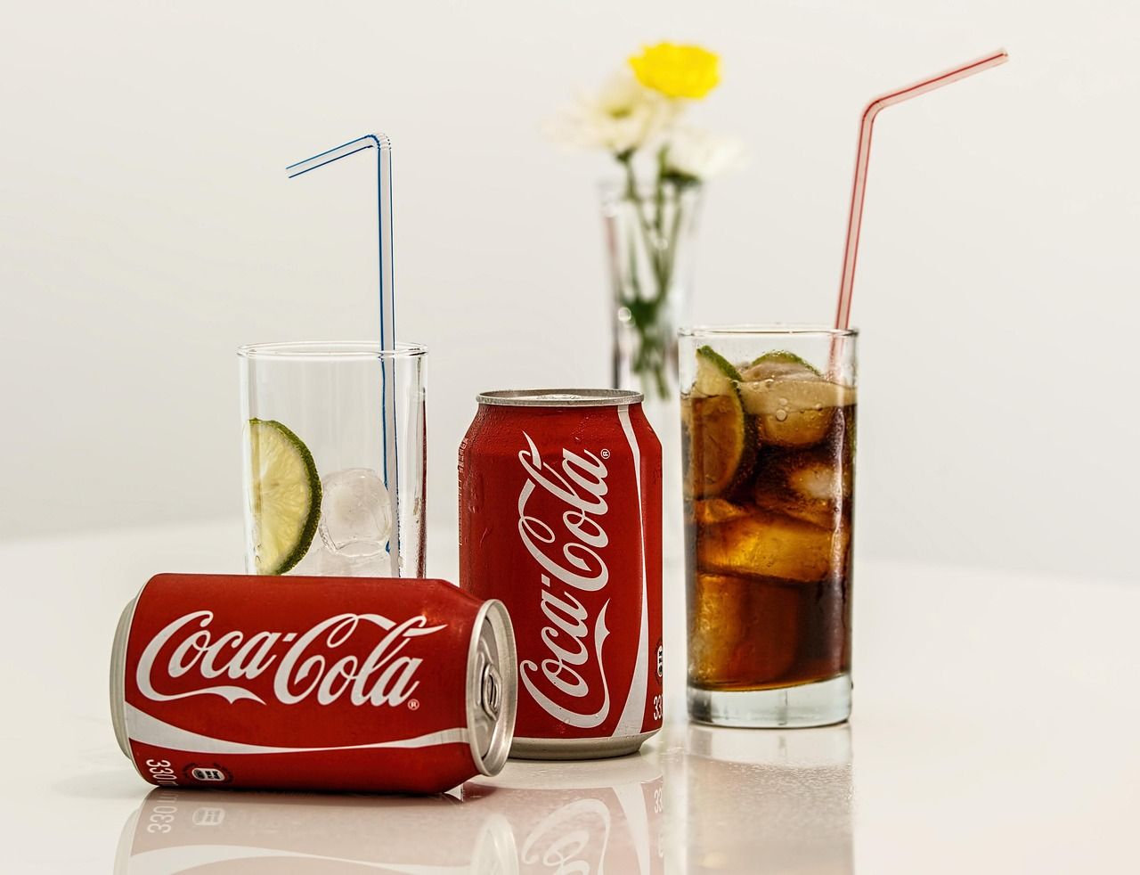 Cola und Softdrinks