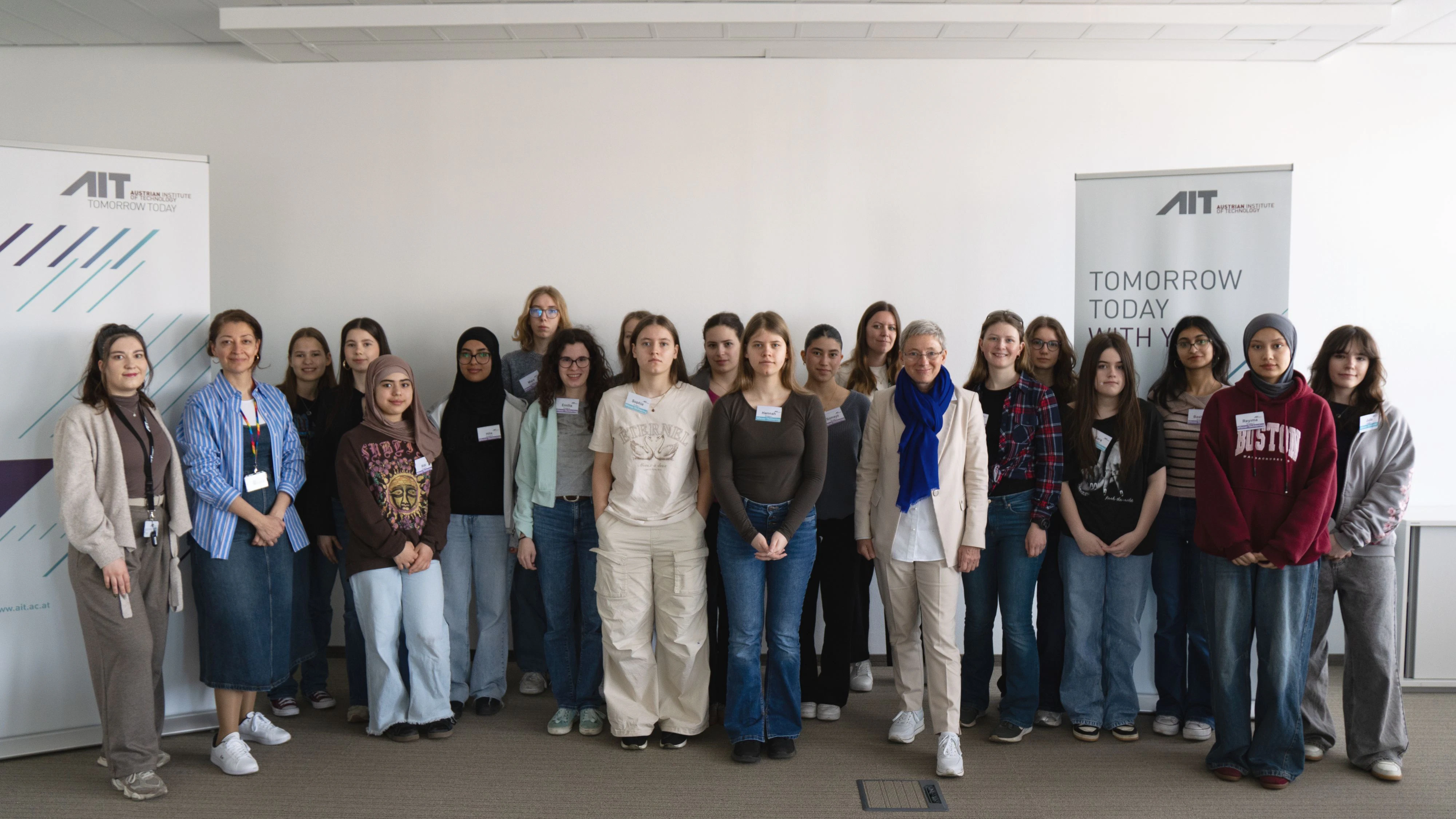 Der Töchtertag ist eine Initiative der Stadt Wien und das AIT ist seit vielen Jahren Partner des Wiener Töchtertags mit dem Ziel, junge Mädchen und Frauen für Forschung zu begeistern.