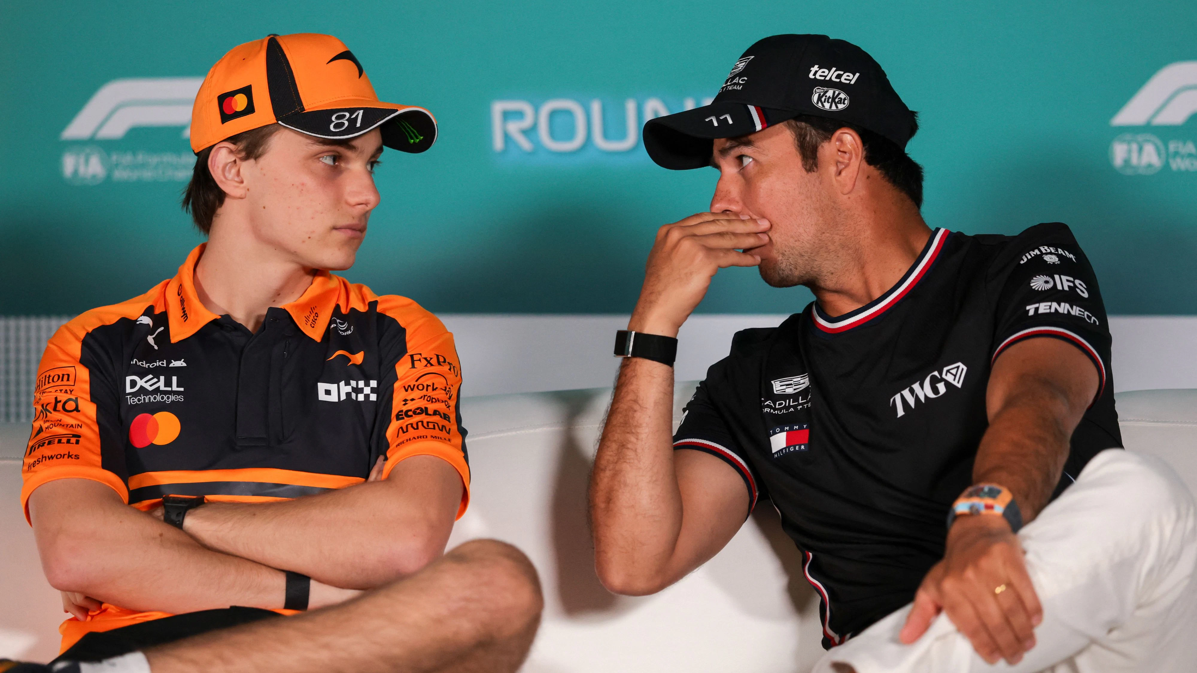 Oscar Piastri und Sergio Perez