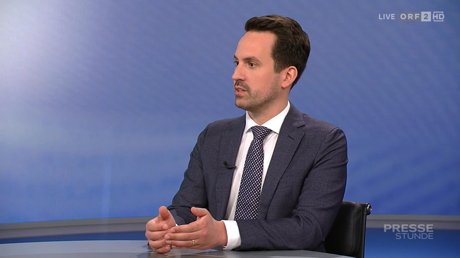 Heute.at - Kopftuch, Ramadan – Minister spricht im ORF Machtwort