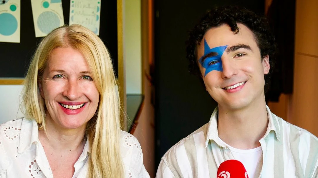 Cosmó traf Claudia Stöckl zum großen Interview 