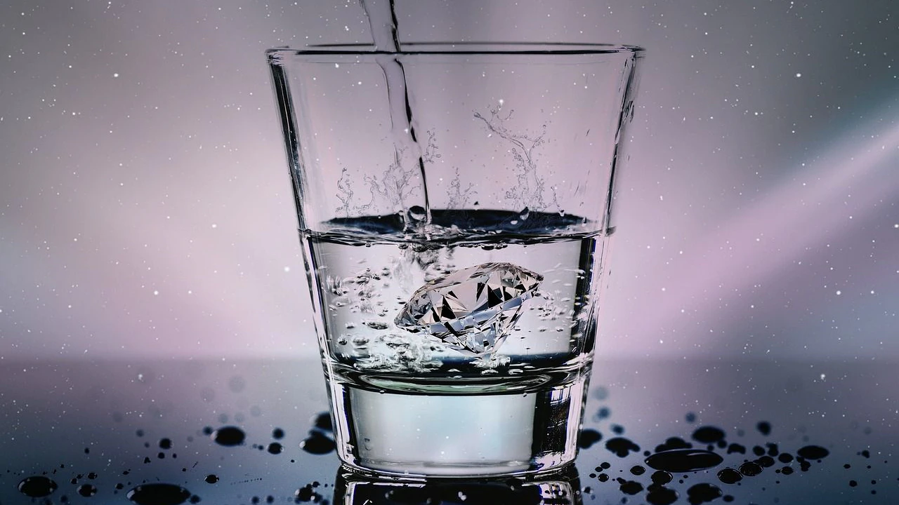 Heute.at - Forscher räumen mit Zwei-Liter-Regel auf