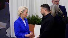 90-Milliarden-Deal: Selenskyj trifft EU-Chefin