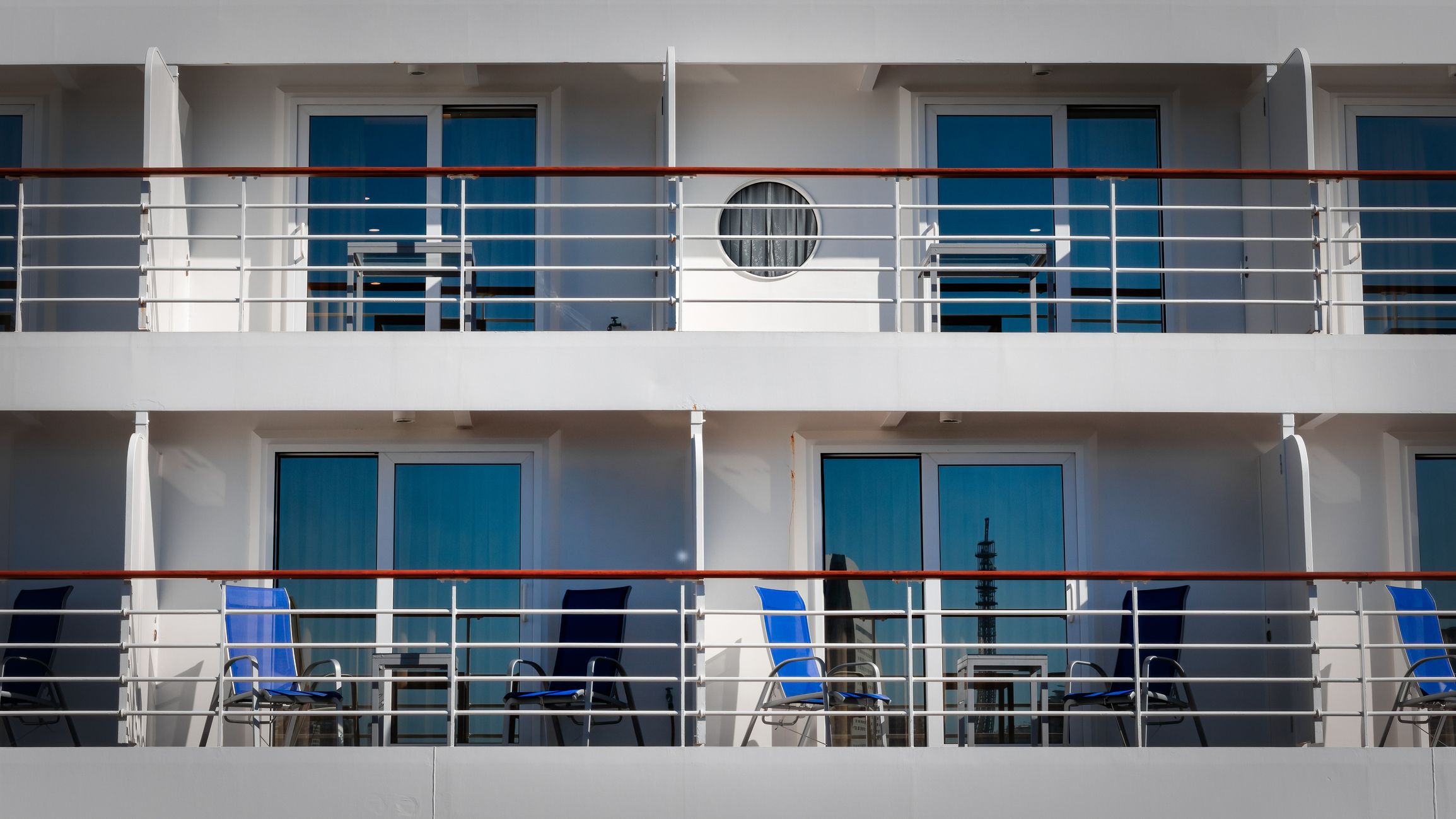 Drei Tote auf einem Kreuzfahrtschiff im Atlantik. Das Hantavirus wurde bei einem Opfer nachgewiesen, fünf weitere sind Verdachtsfälle.