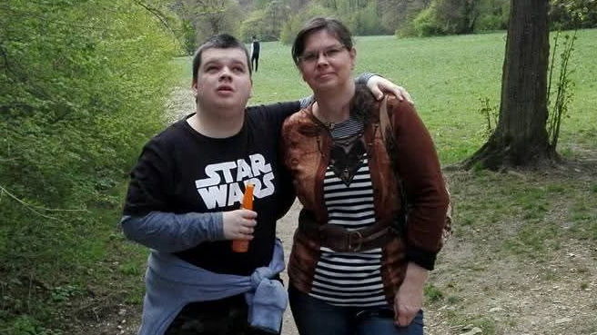 680 weniger, weil Mama behinderten Sohn (30) pflegt